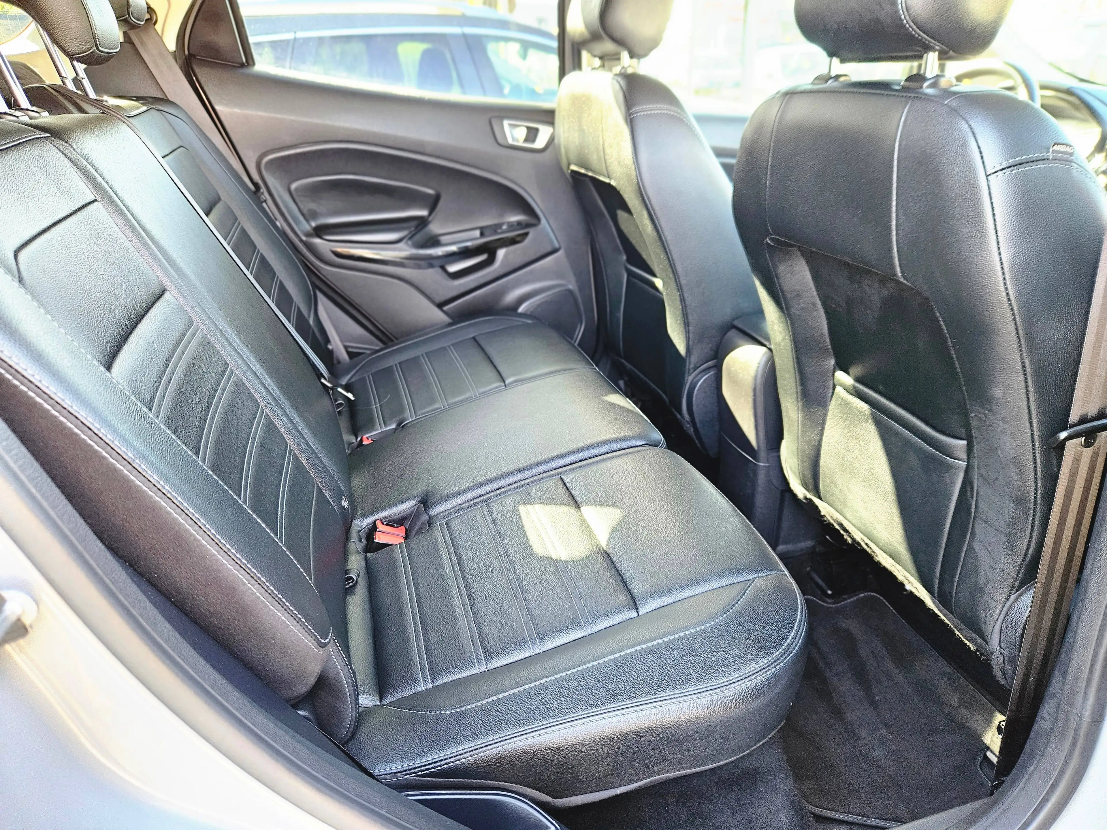 Ford EcoSport Active — photo 9