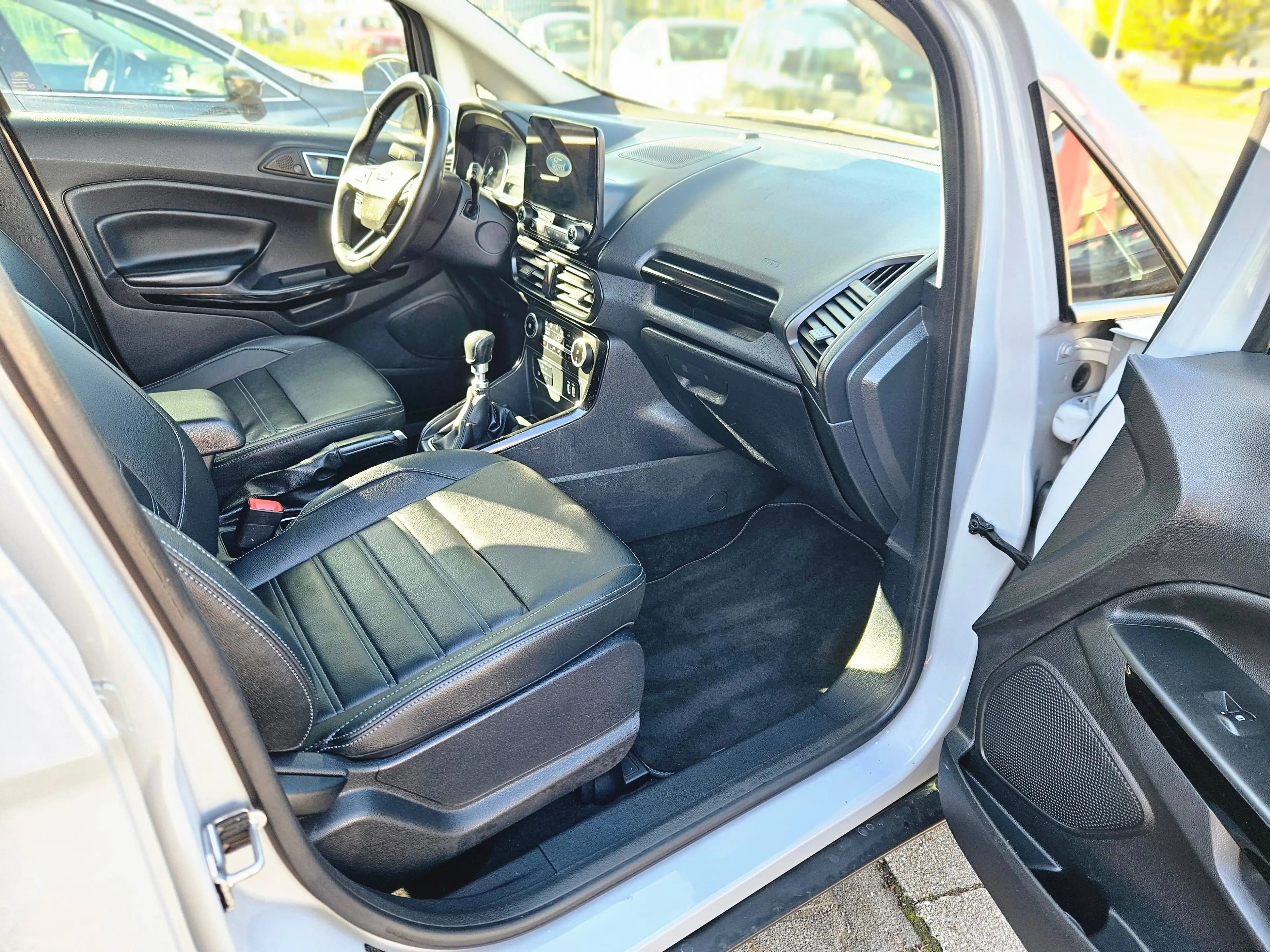 Ford EcoSport Active — photo 8