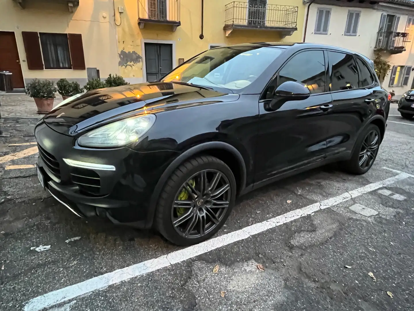 Porsche Cayenne 3.0 V6 Diesel  S Platinum - 2
