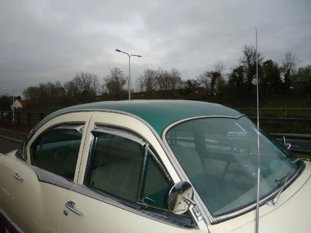 Kaiser Manhattan Supercharged 1954, foto 7