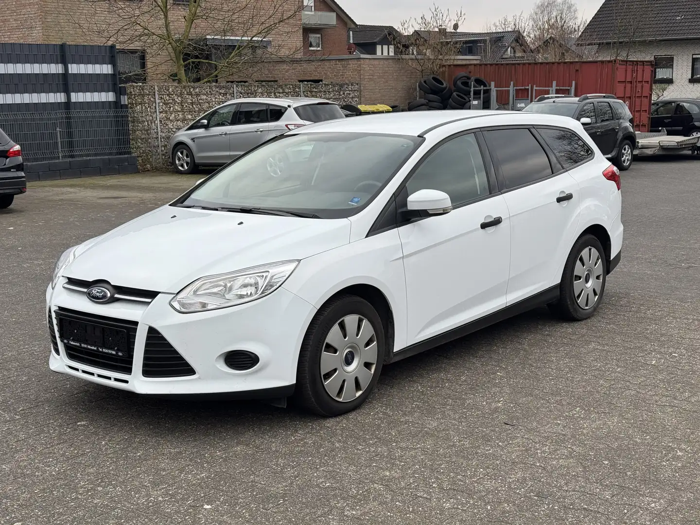 Ford Focus Turnier 1.0 EcoBoost Start-Stopp-System Ambiente Blanc - 1