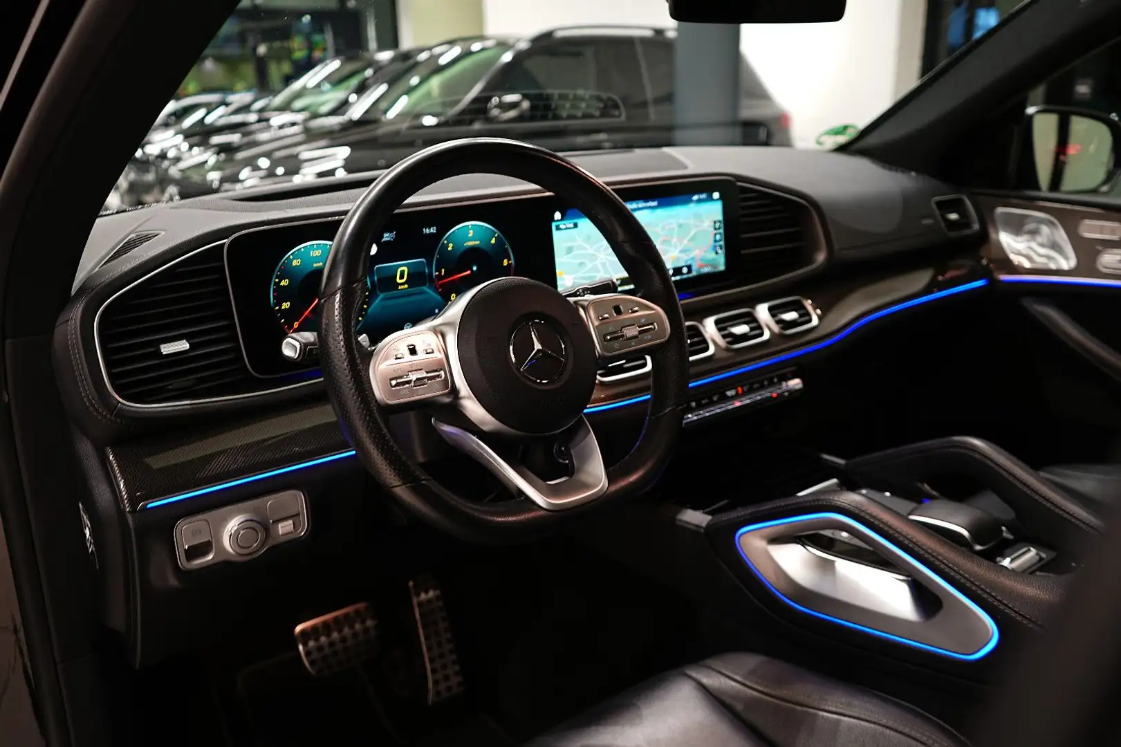 Mercedes-Benz GLE 400 d COUPE|AMG|HUD|LUFT|360|PANO|BURM|CARBON Noir - 2