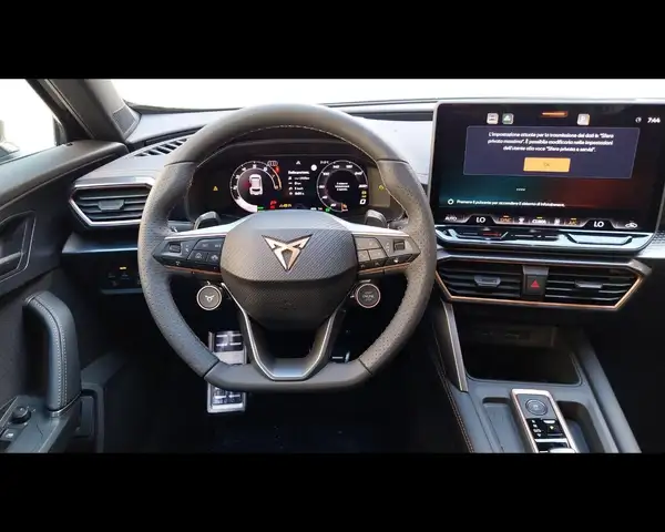 Cupra Formentor view 10