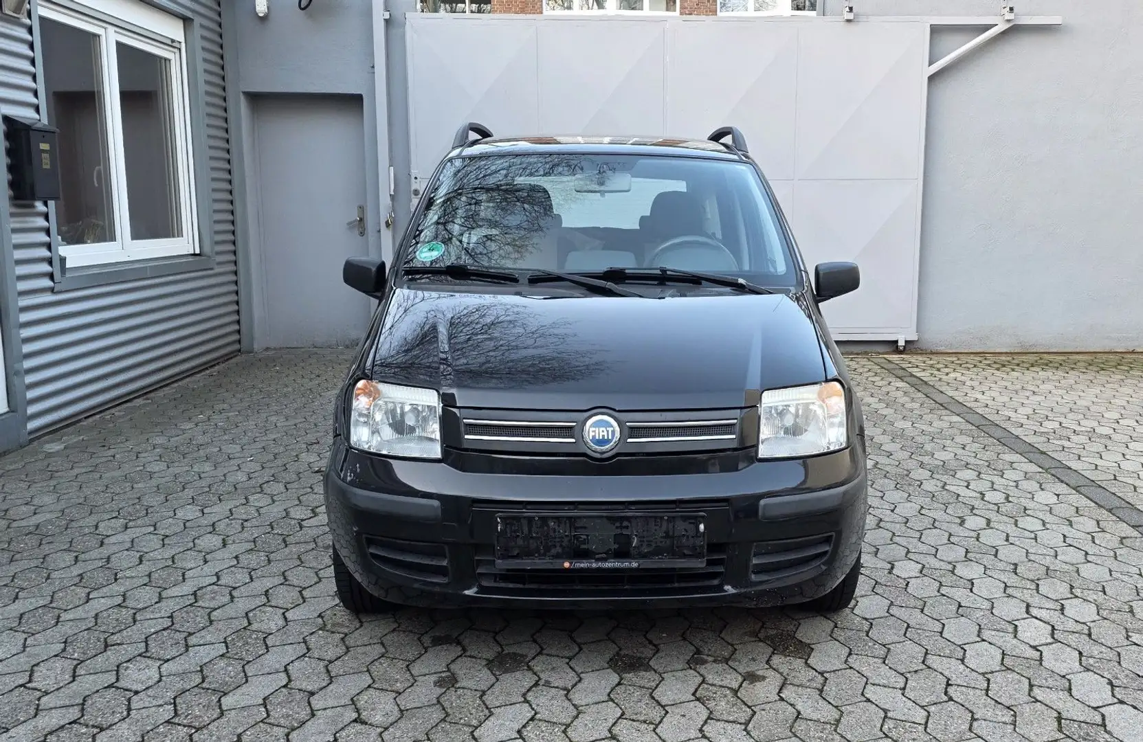 Fiat Panda 1.2 8V Dynamic,Klima,8 Fach,Servo City Schwarz - 2
