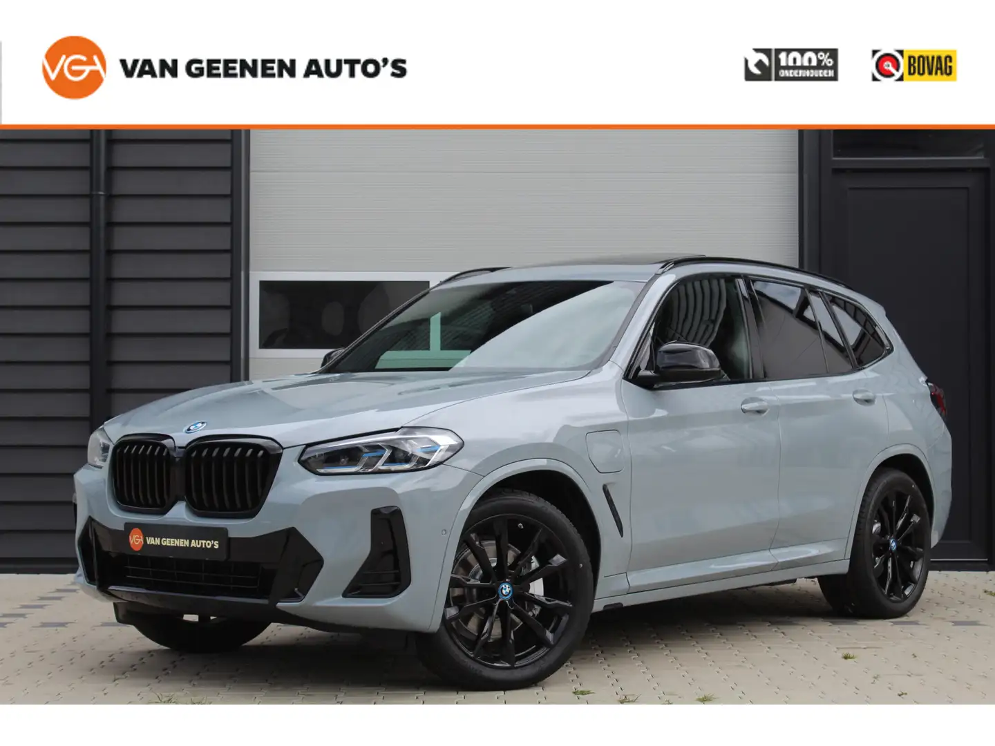 BMW X3 xDrive30e M-sport | Laser | Trekhaak | HUD | Panor Grijs - 1