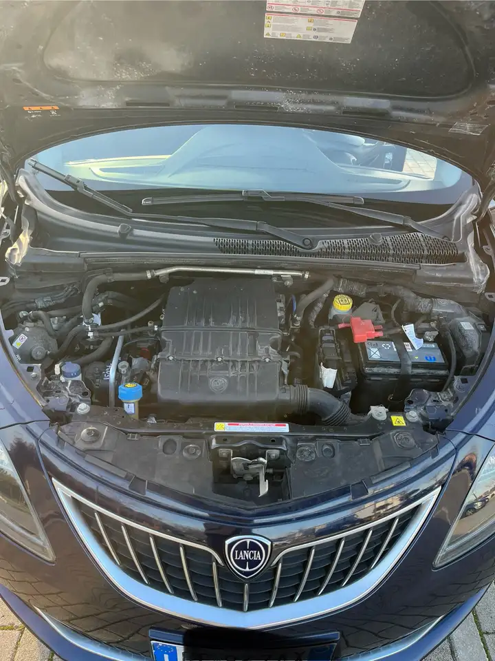Lancia Ypsilon 2021 — фото 15