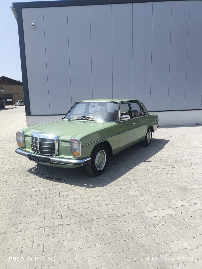 Mercedes-Benz 208 Mercedes Benz W115 - 2