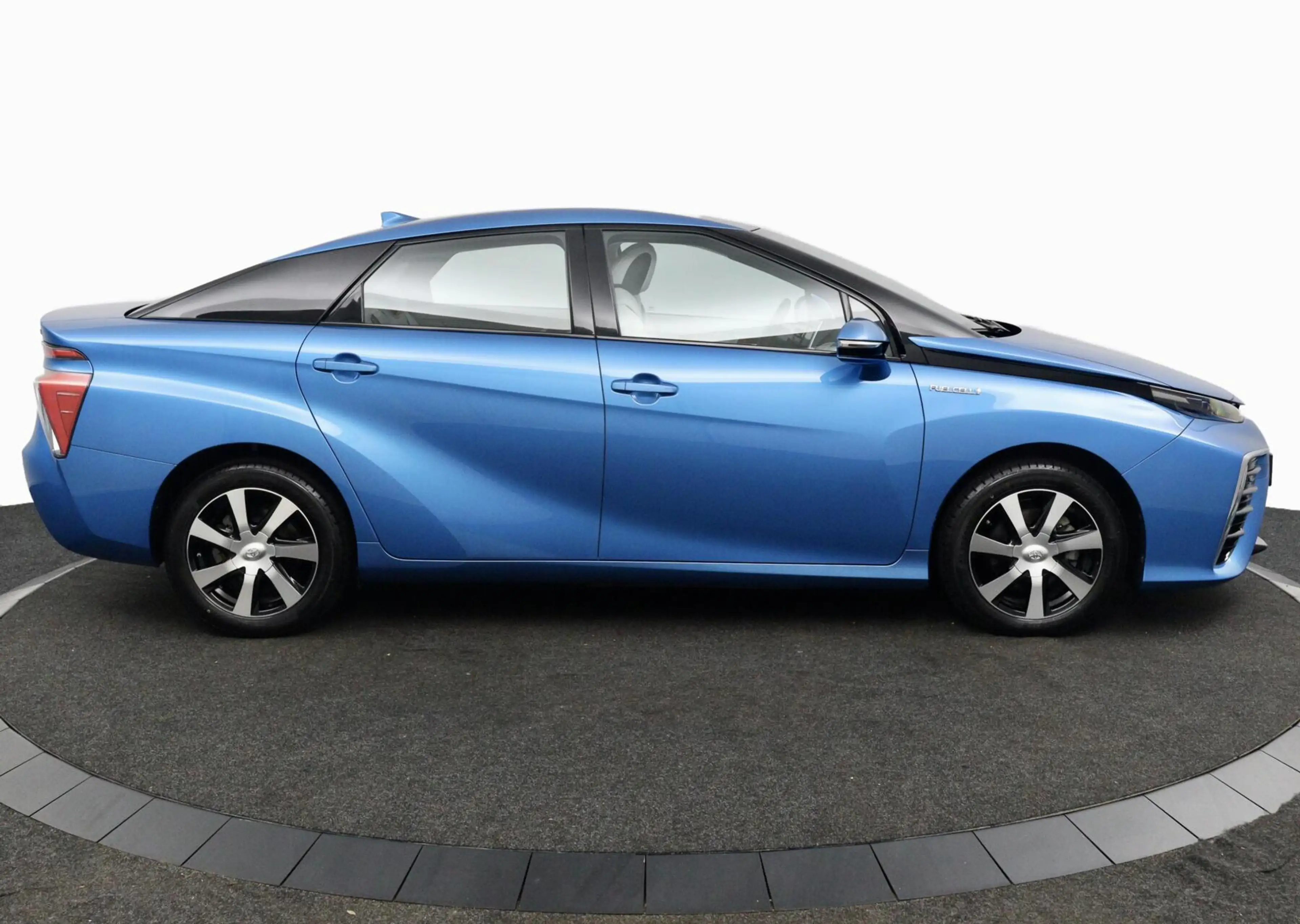 Toyota Mirai FCV Executive blauw, waterstof! — photo 5