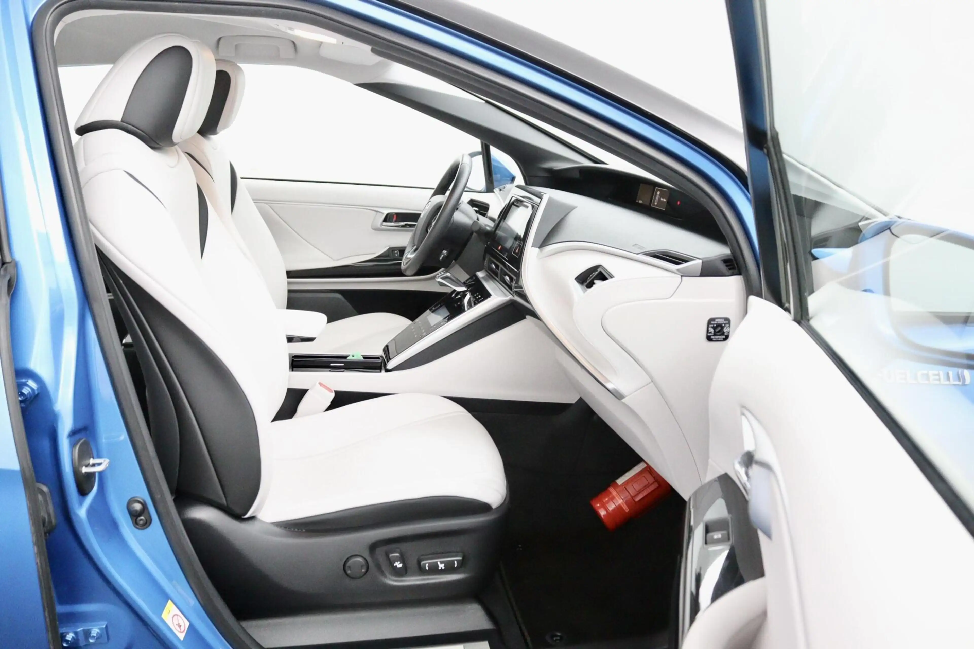 Toyota Mirai FCV Executive blauw, waterstof! — photo 13