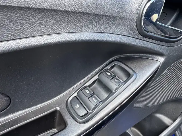 Ford Ka+ view 12