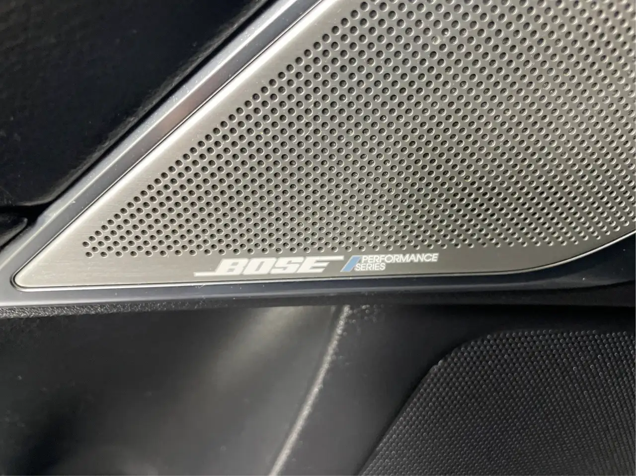Infiniti Q50 снимка Infiniti Q50