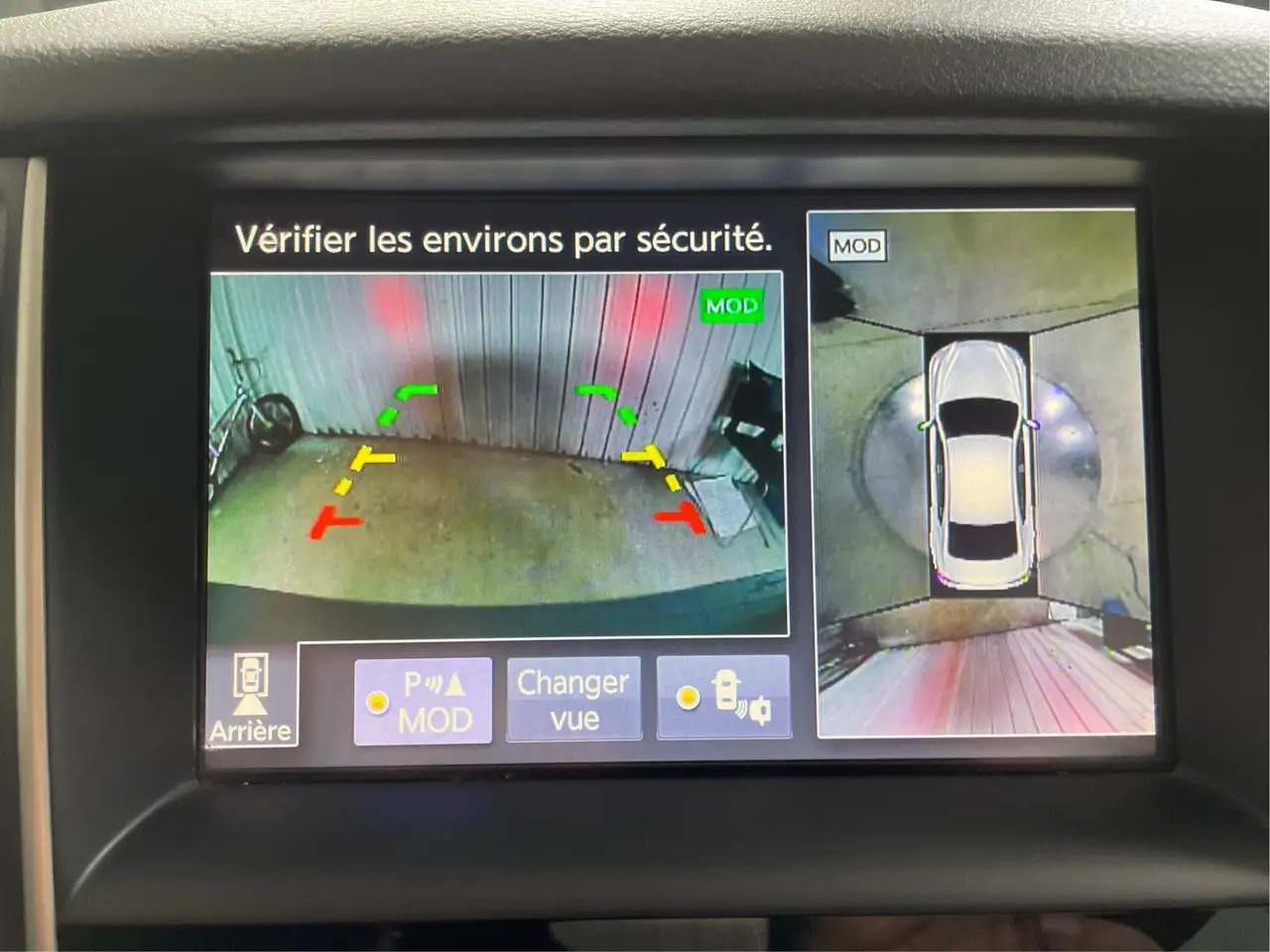 Infiniti Q50 снимка Infiniti Q50