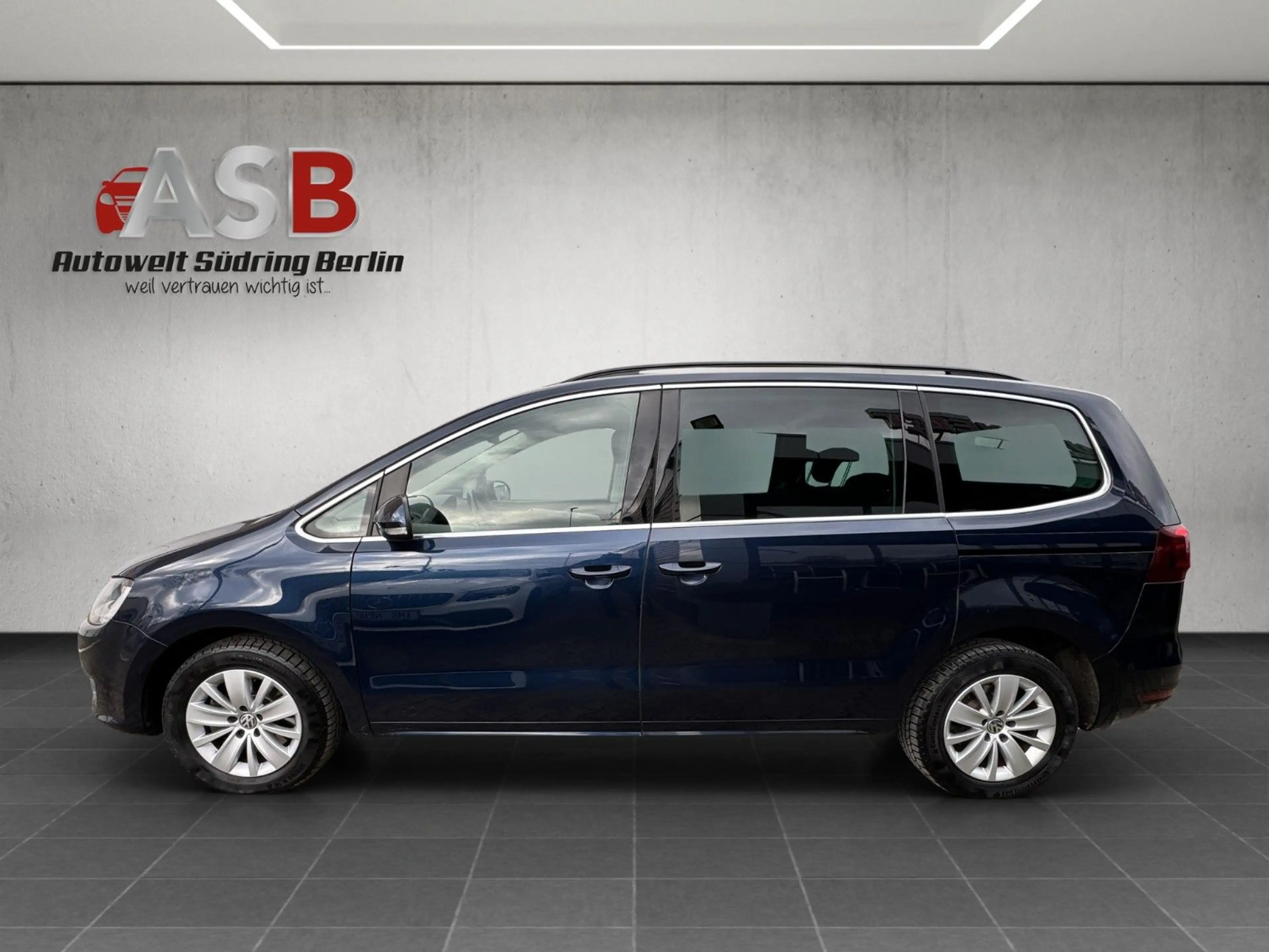 Volkswagen Sharan Comfortline DGS*7-Sitzer*Navi*AHK*Klimaau — photo 8