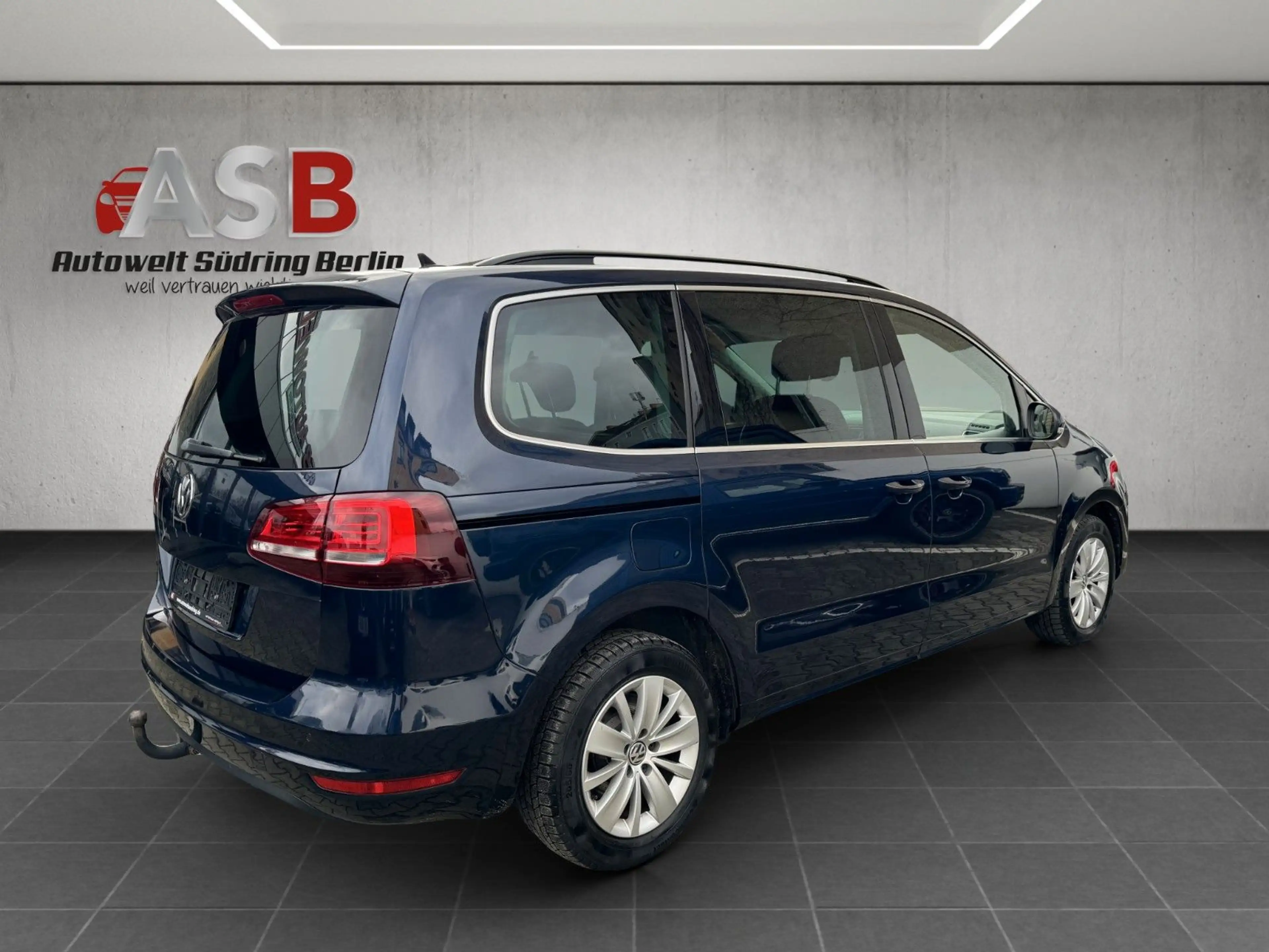 Volkswagen Sharan Comfortline DGS*7-Sitzer*Navi*AHK*Klimaau — photo 13