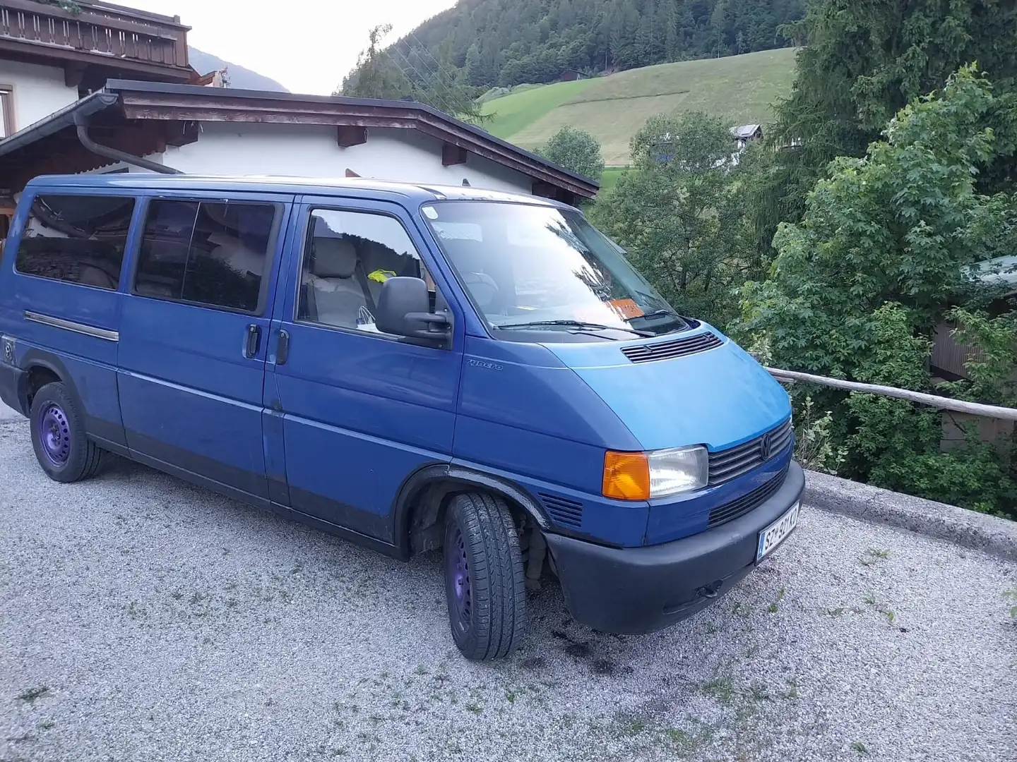 Volkswagen T4 syncro TD Kék - 1