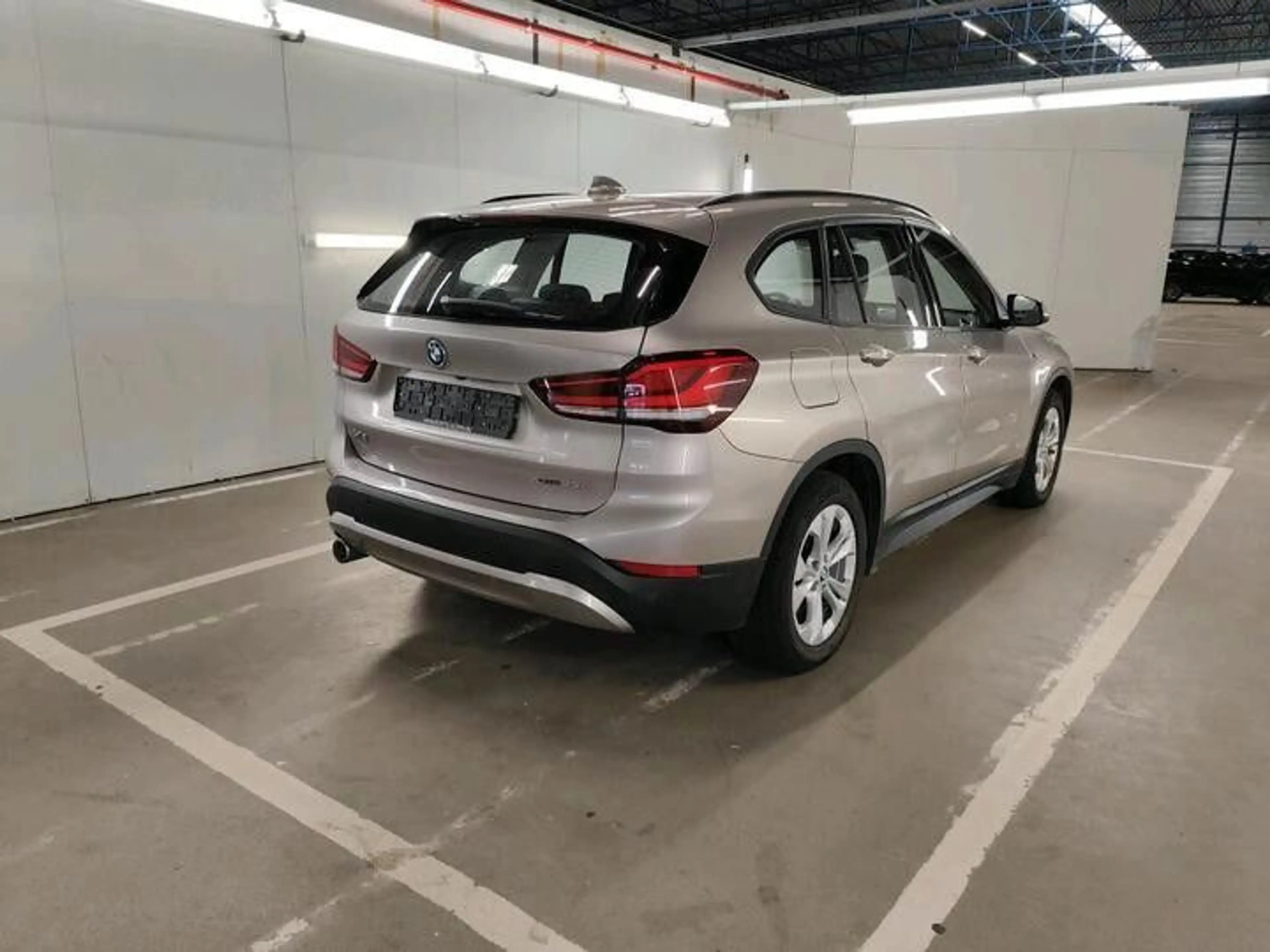 BMW X1 xDrive 25e*PANORAMA*LEDER*LED*Head-Up Displ — photo 4