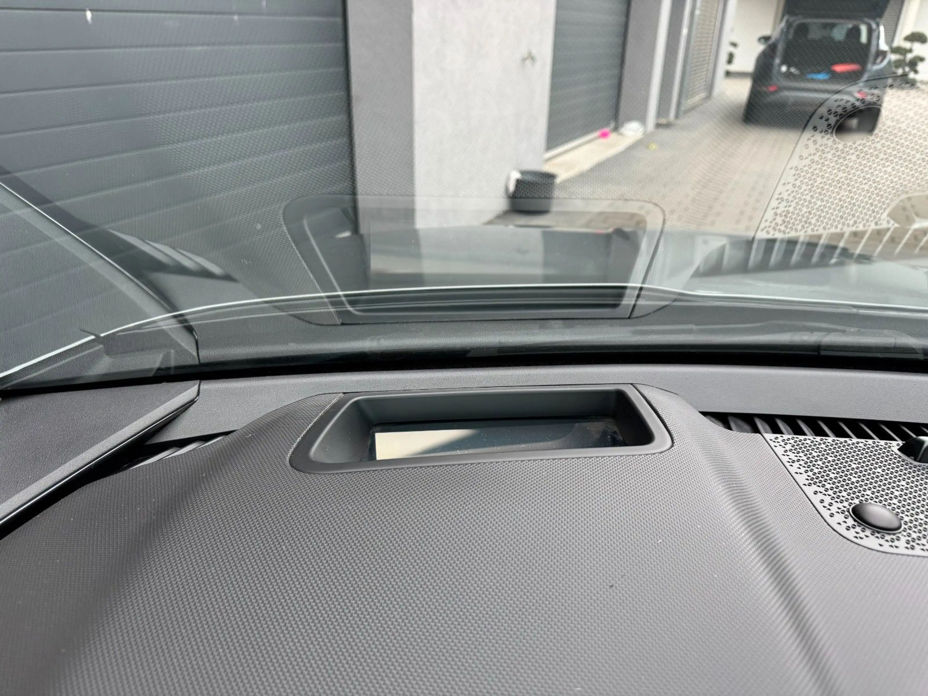 BMW X1 xDrive 25e*PANORAMA*LEDER*LED*Head-Up Displ — photo 10