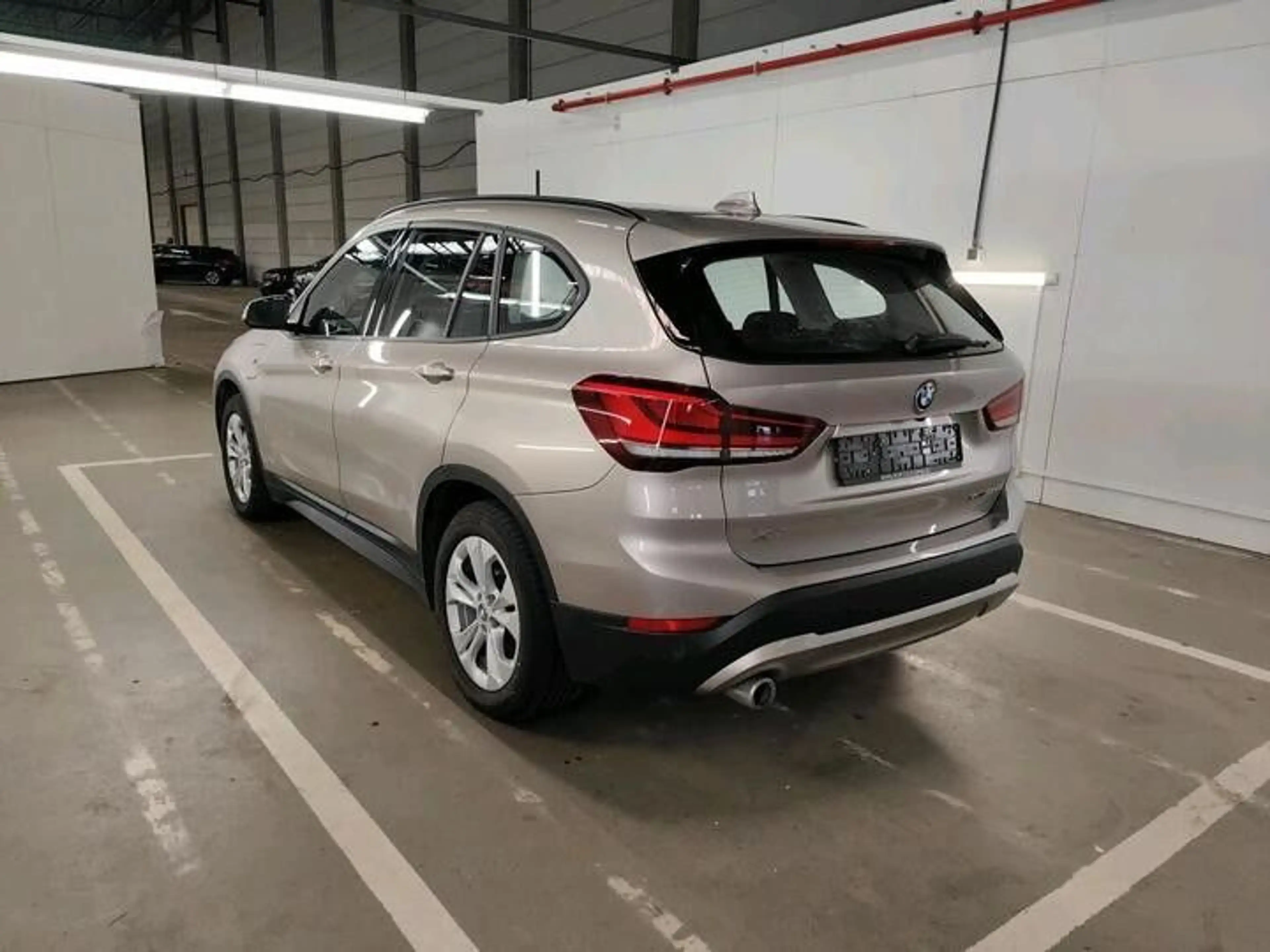 BMW X1 xDrive 25e*PANORAMA*LEDER*LED*Head-Up Displ — photo 3