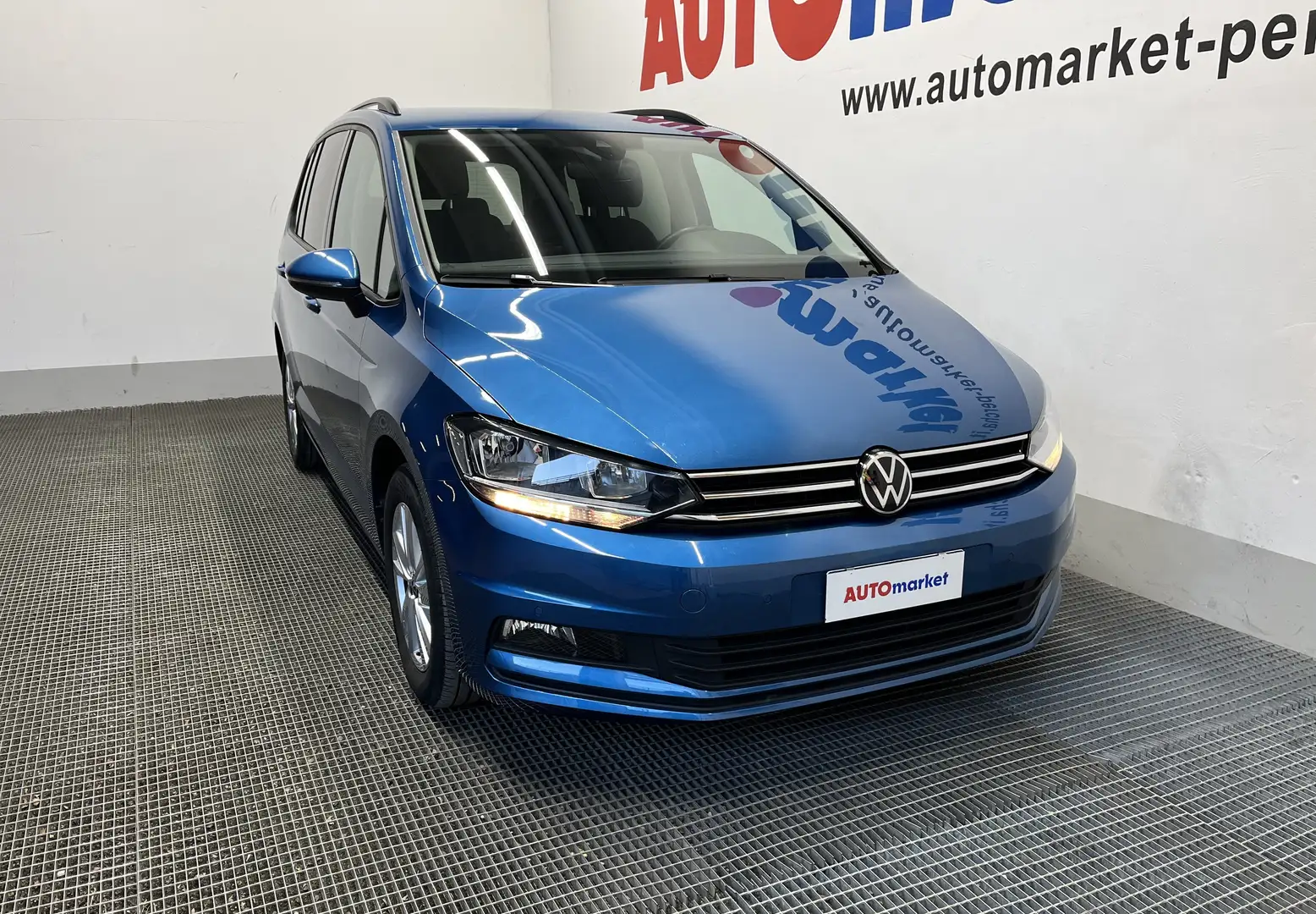 Volkswagen Touran 2.0 TDI Business dsg Blu/Azzurro - 2