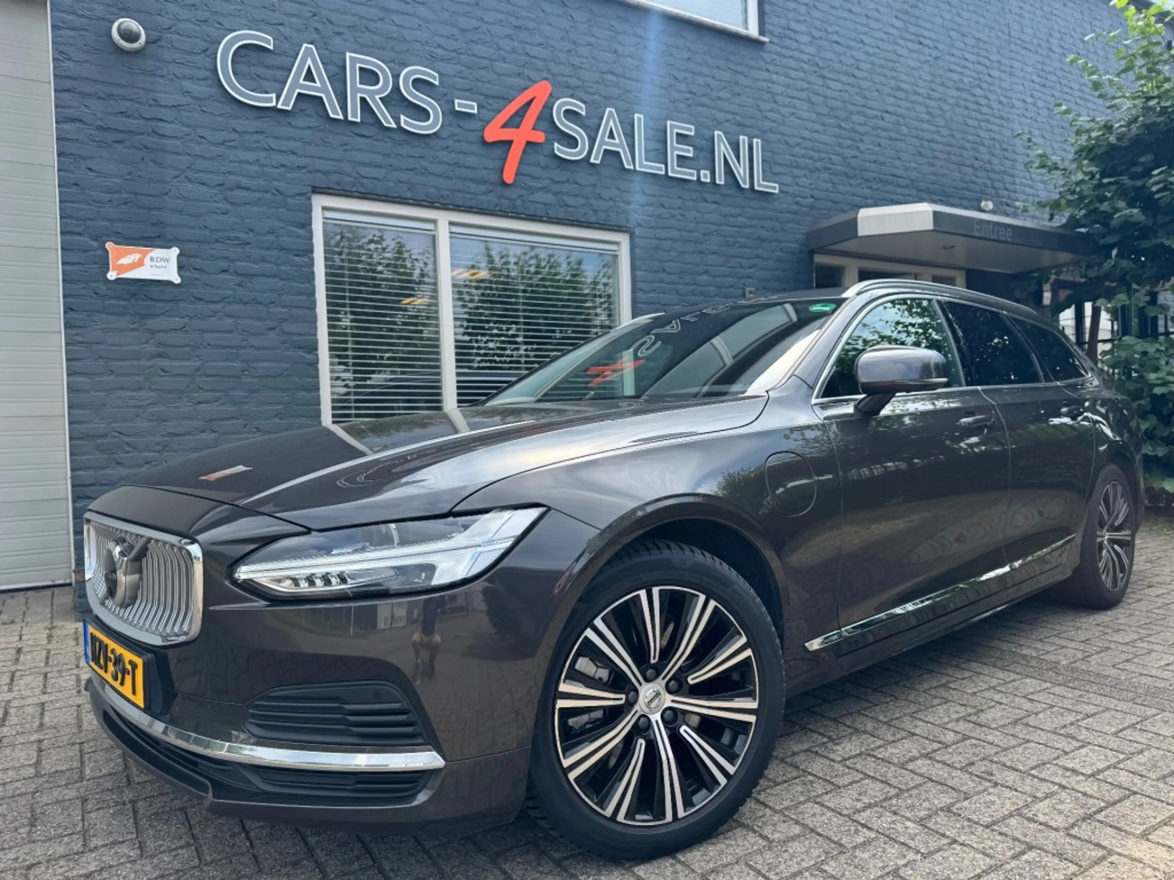 Volvo V90 2.0 T-6 Recharge 340pk AWD Inscription + Leder + 3