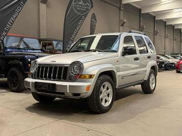 3.7 V6 Limited