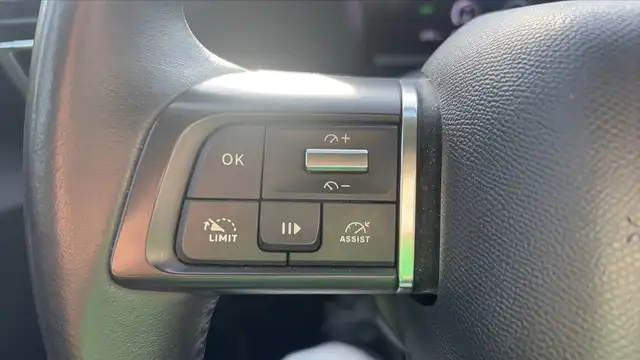 Citroen C4 view 13