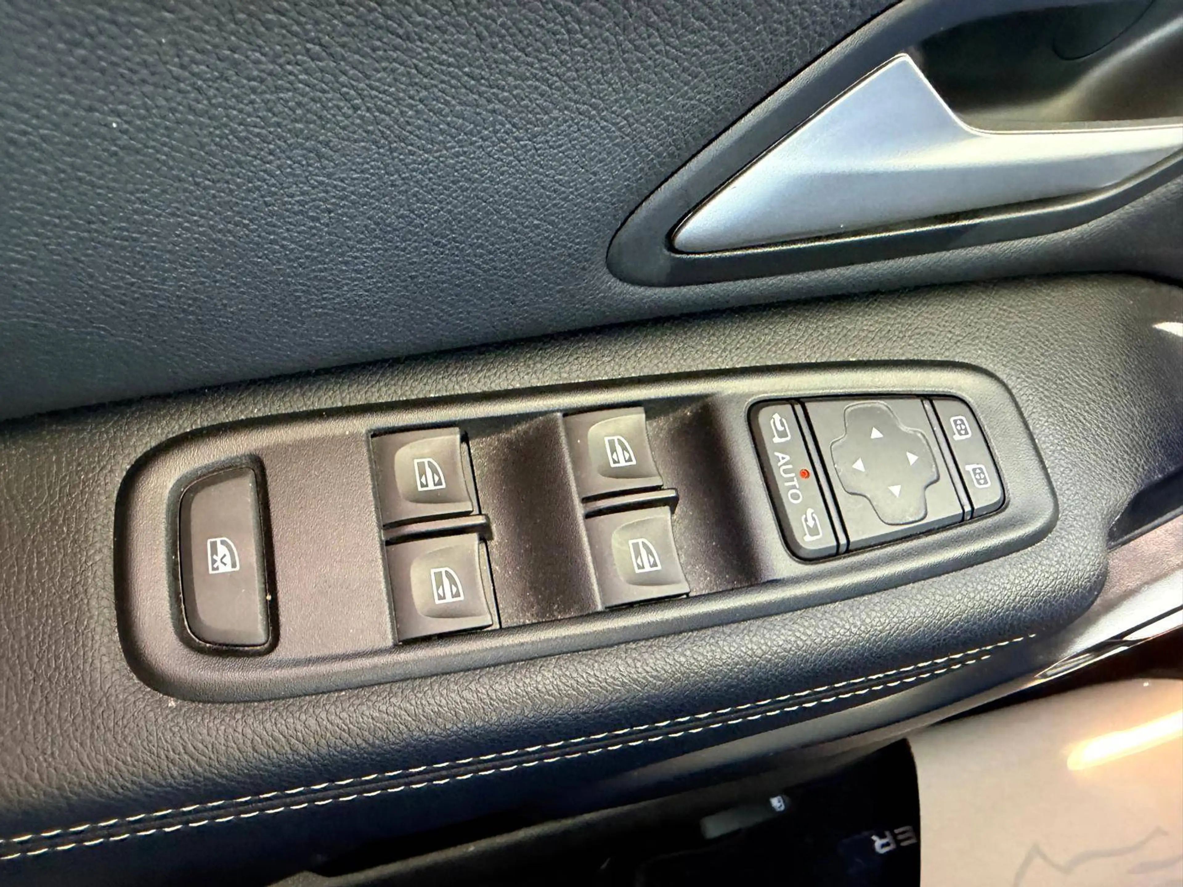 Dacia Duster Duster 1.5 Blue dCi Journey *** GARANTIE 12 MOIS *** — photo 7