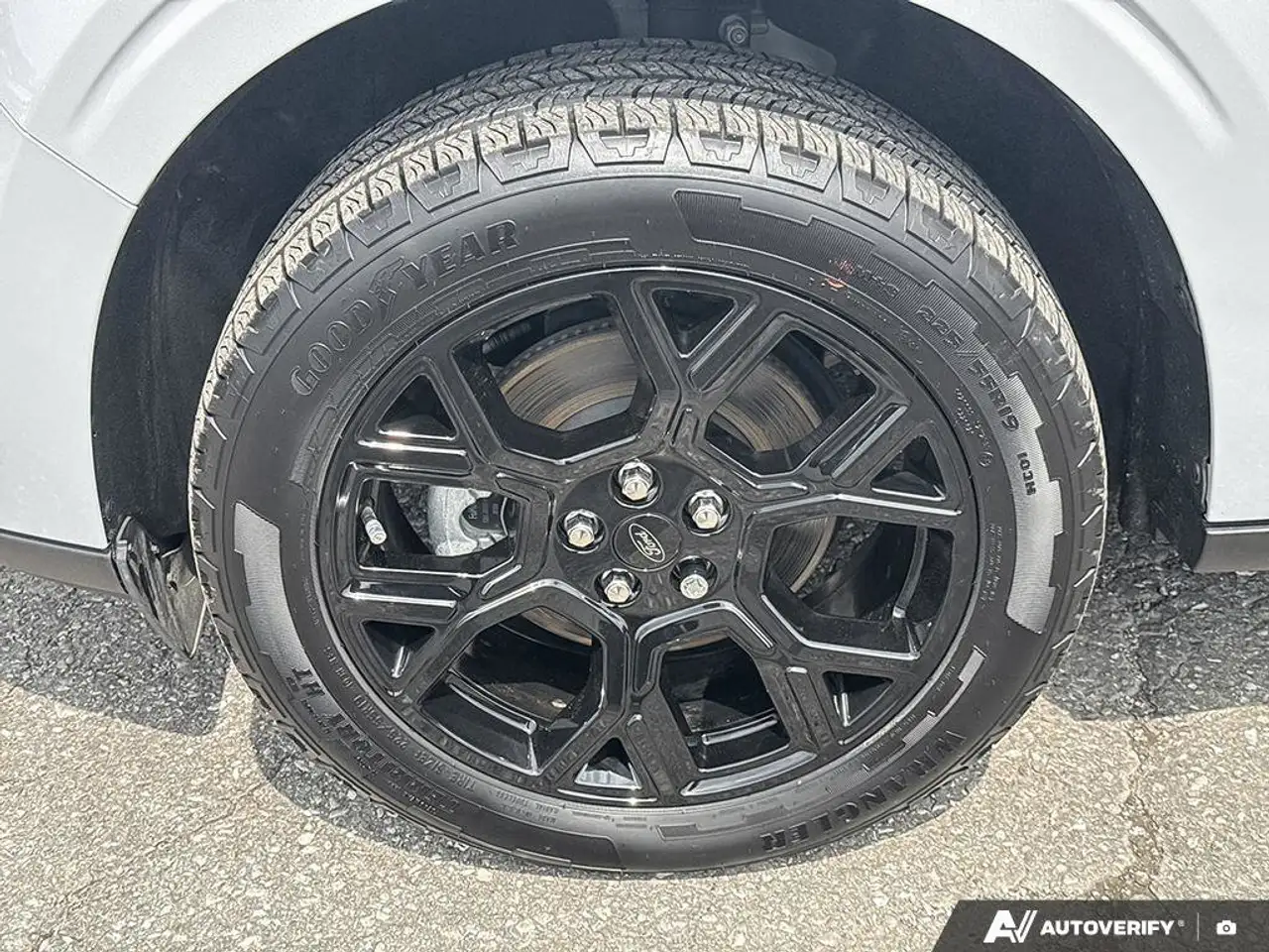 Ford Maverick photo Ford Maverick