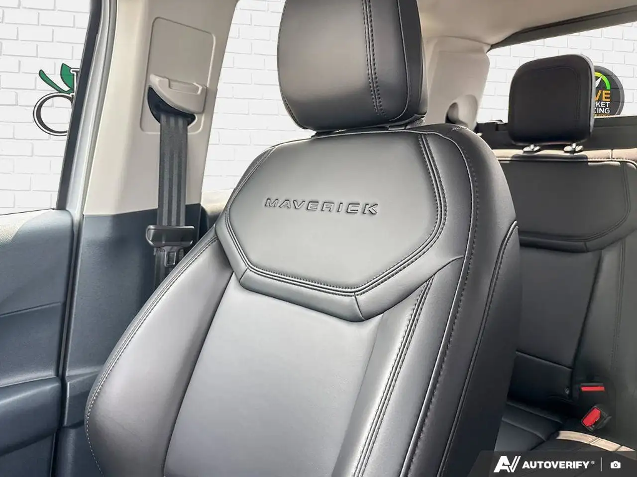 Ford Maverick photo Ford Maverick