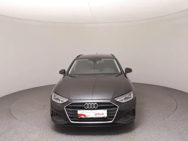 Audi A4 view 3