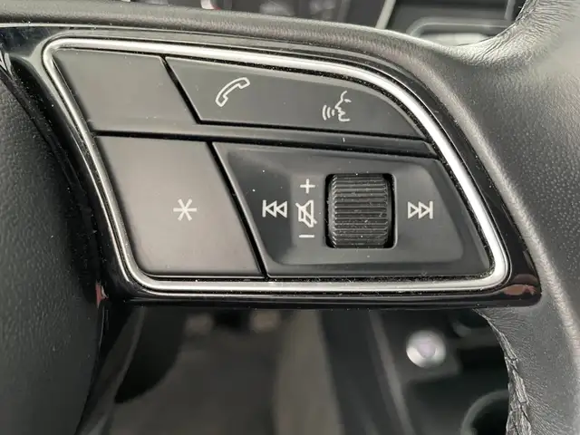 Audi A4 view 15