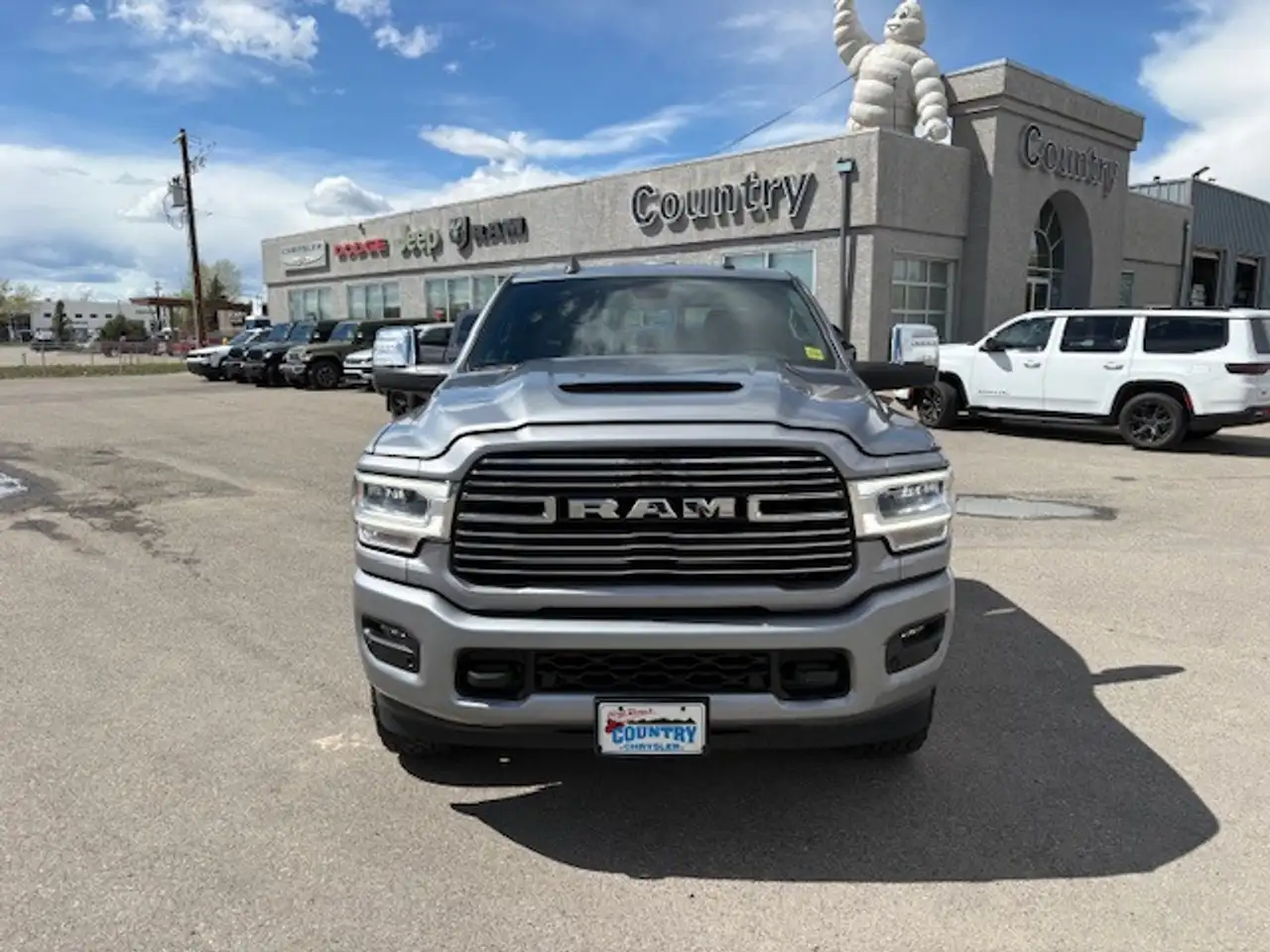 RAM 3500 снимка RAM 3500
