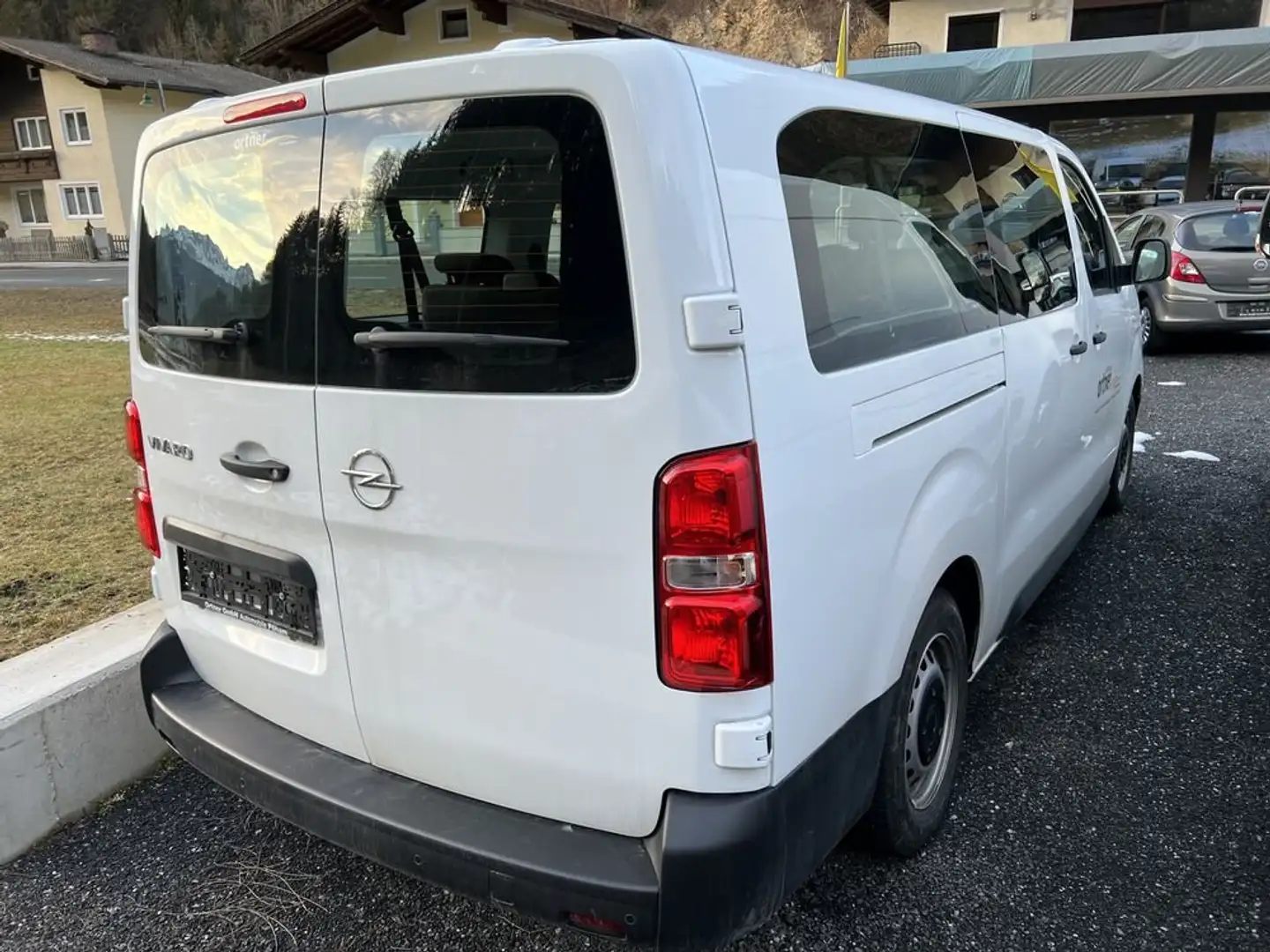 Opel Vivaro L (L3) Weiß - 2