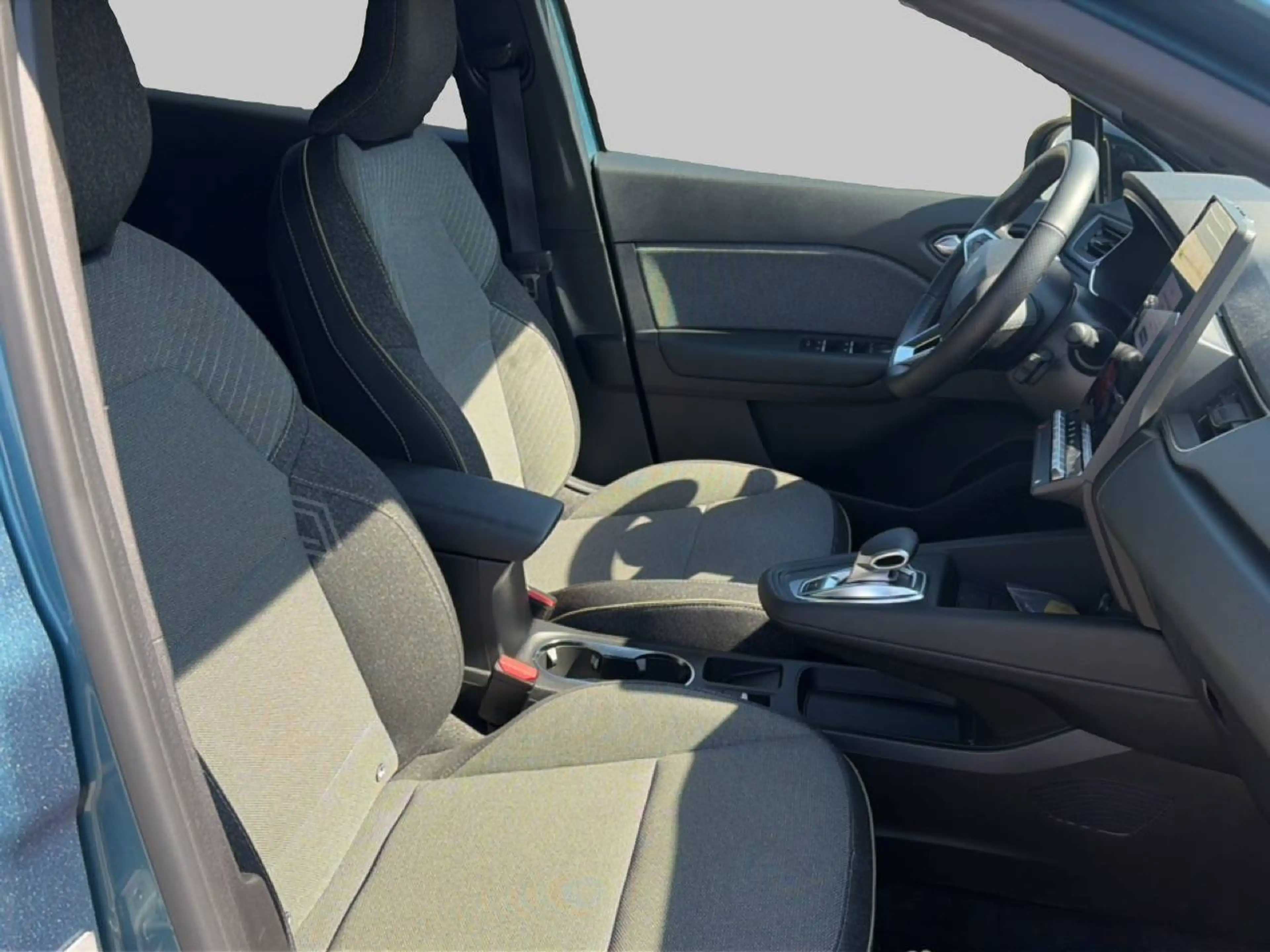 Renault Symbioz 1.6 E-Tech full hybrid 145 techno — photo 9