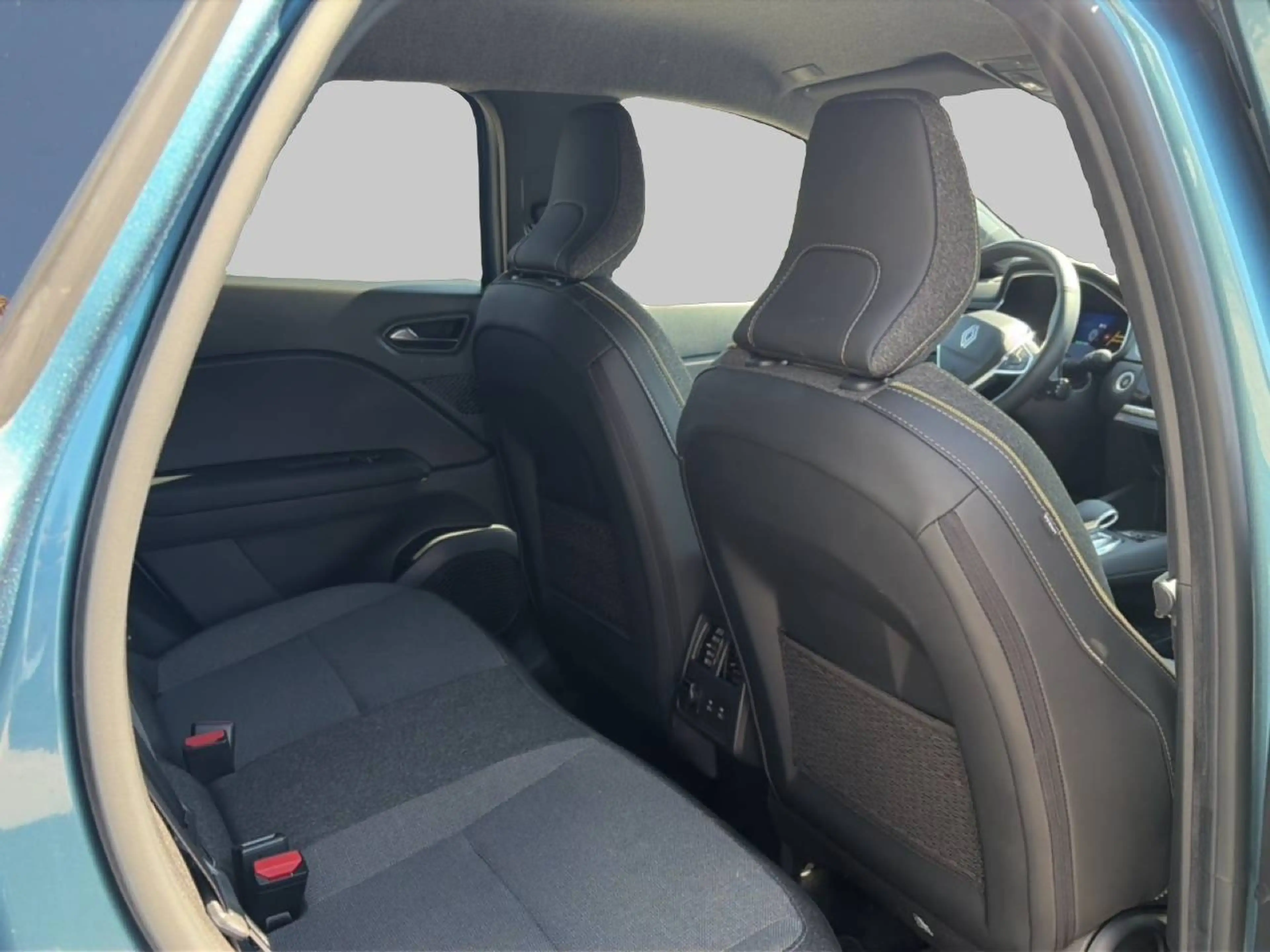 Renault Symbioz 1.6 E-Tech full hybrid 145 techno — photo 10