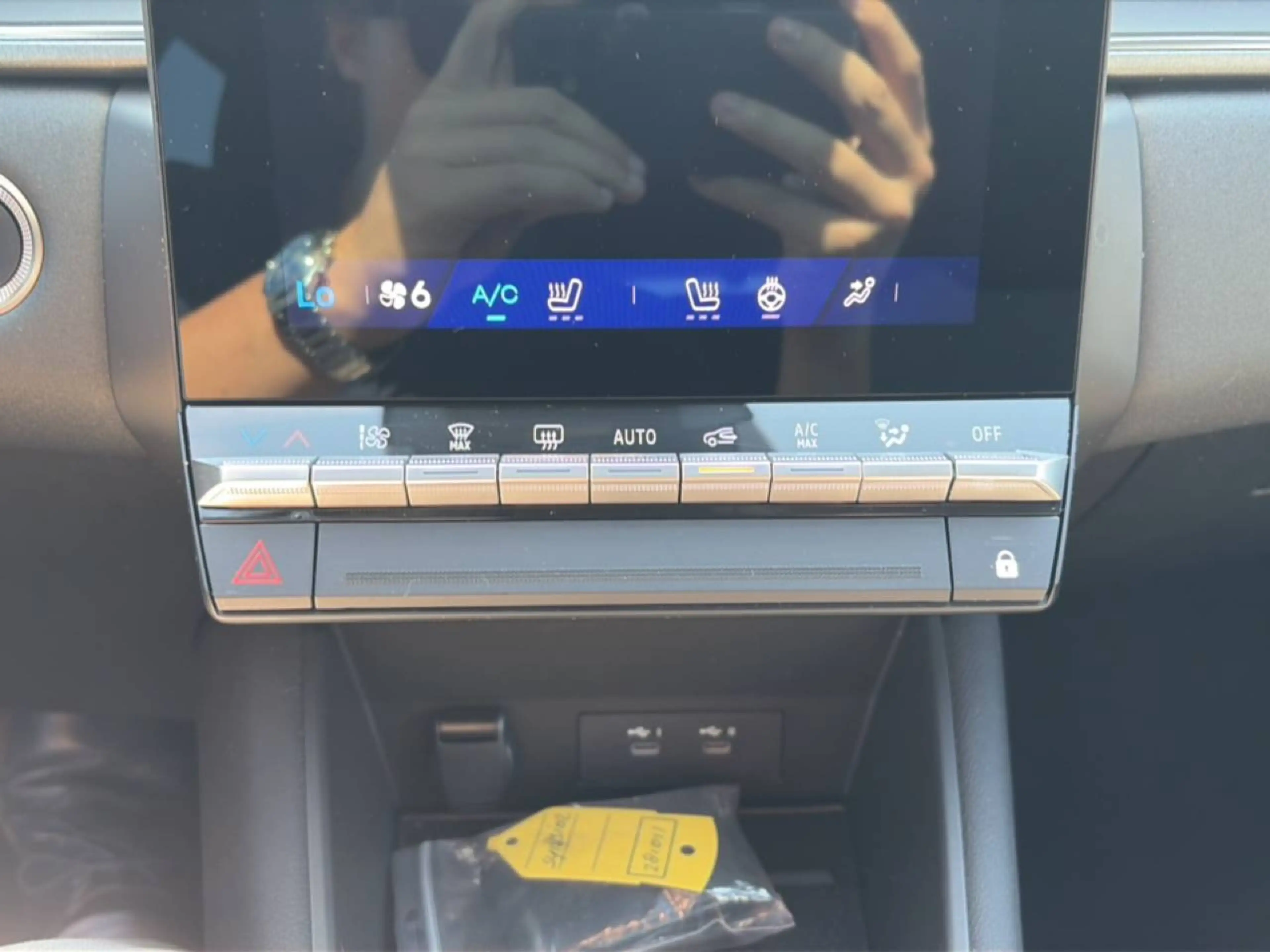 Renault Symbioz 1.6 E-Tech full hybrid 145 techno — photo 14