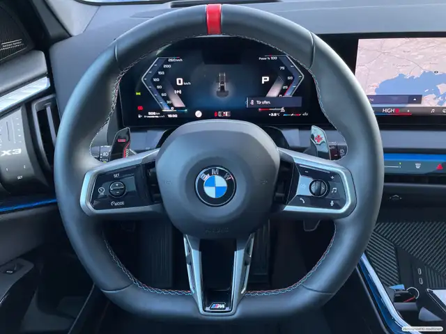 BMW X3 M view 9