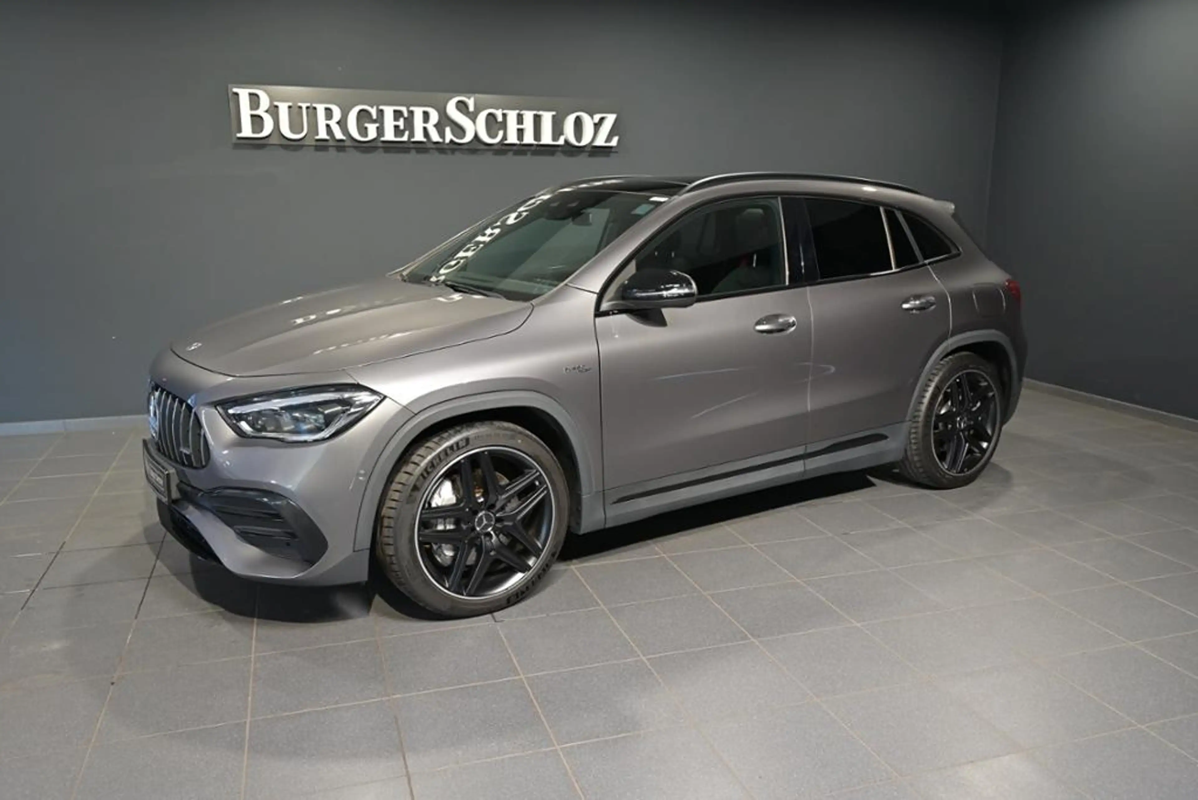 Mercedes-Benz A 35 AMG GL 4M PANO/AHK/MULTIB./KEYL./RFK