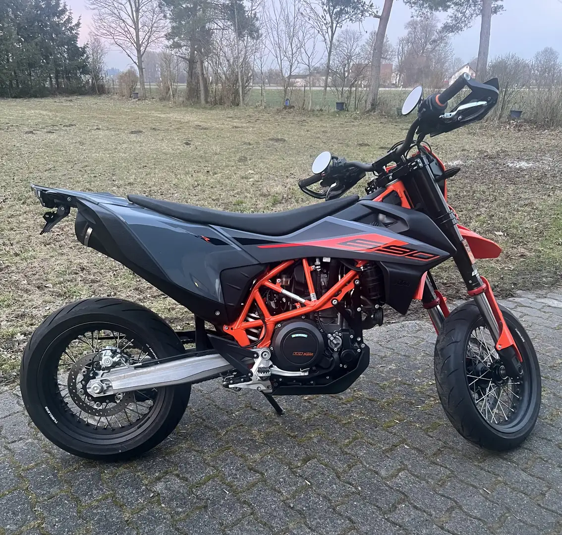 KTM 690 SMC R Naranja - 1