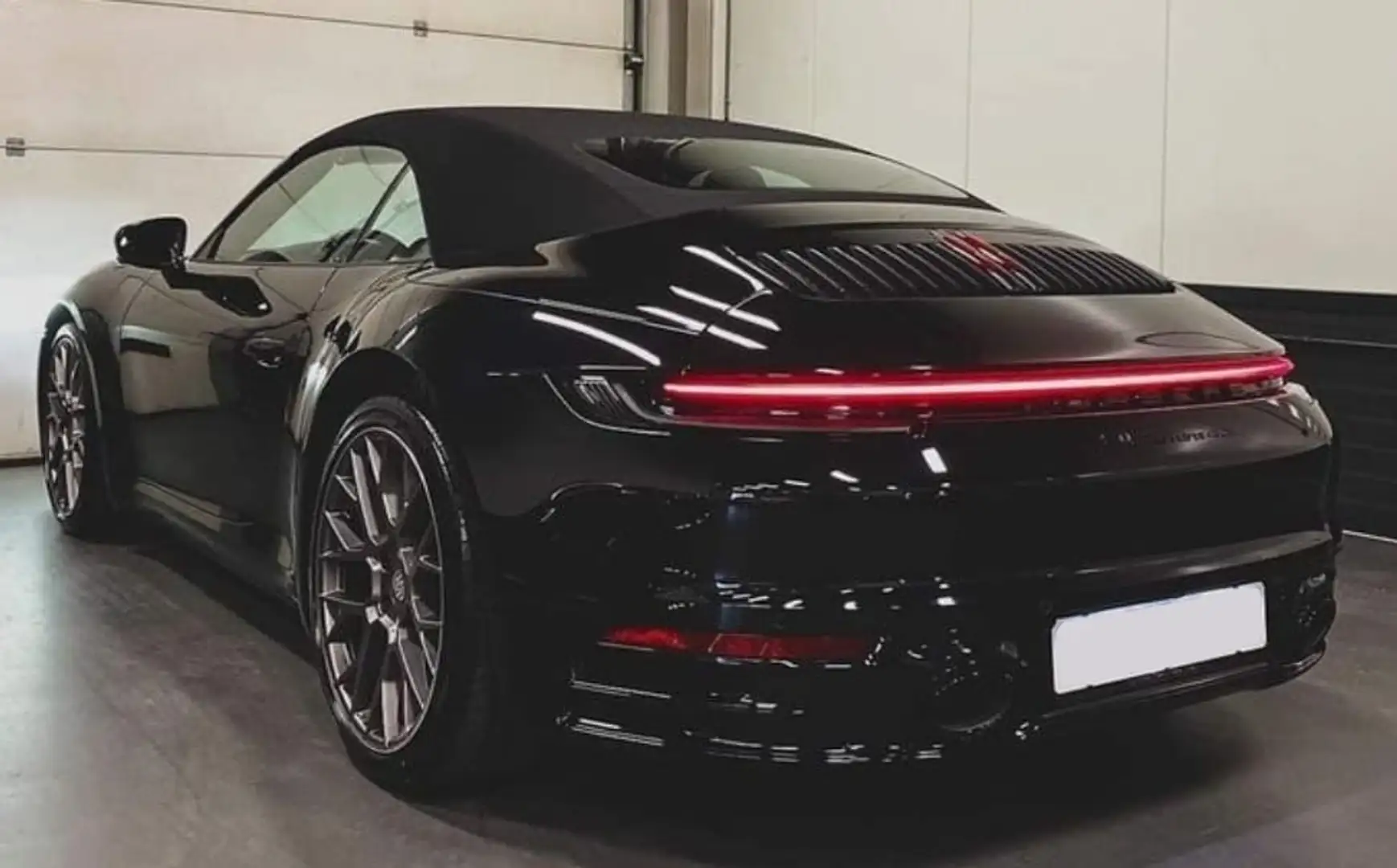 Porsche 992 Carrera 4S Cabriolet PDK Negro - 1