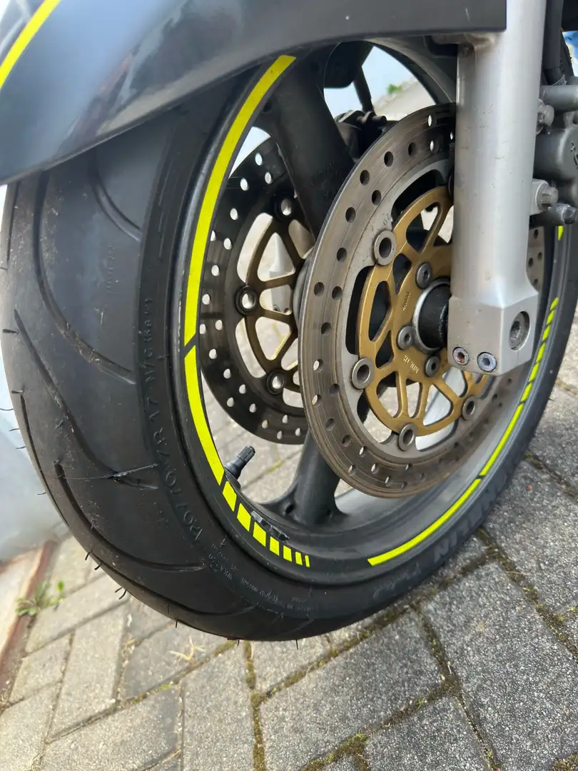 Kawasaki ZR 750 Чёрный - 2