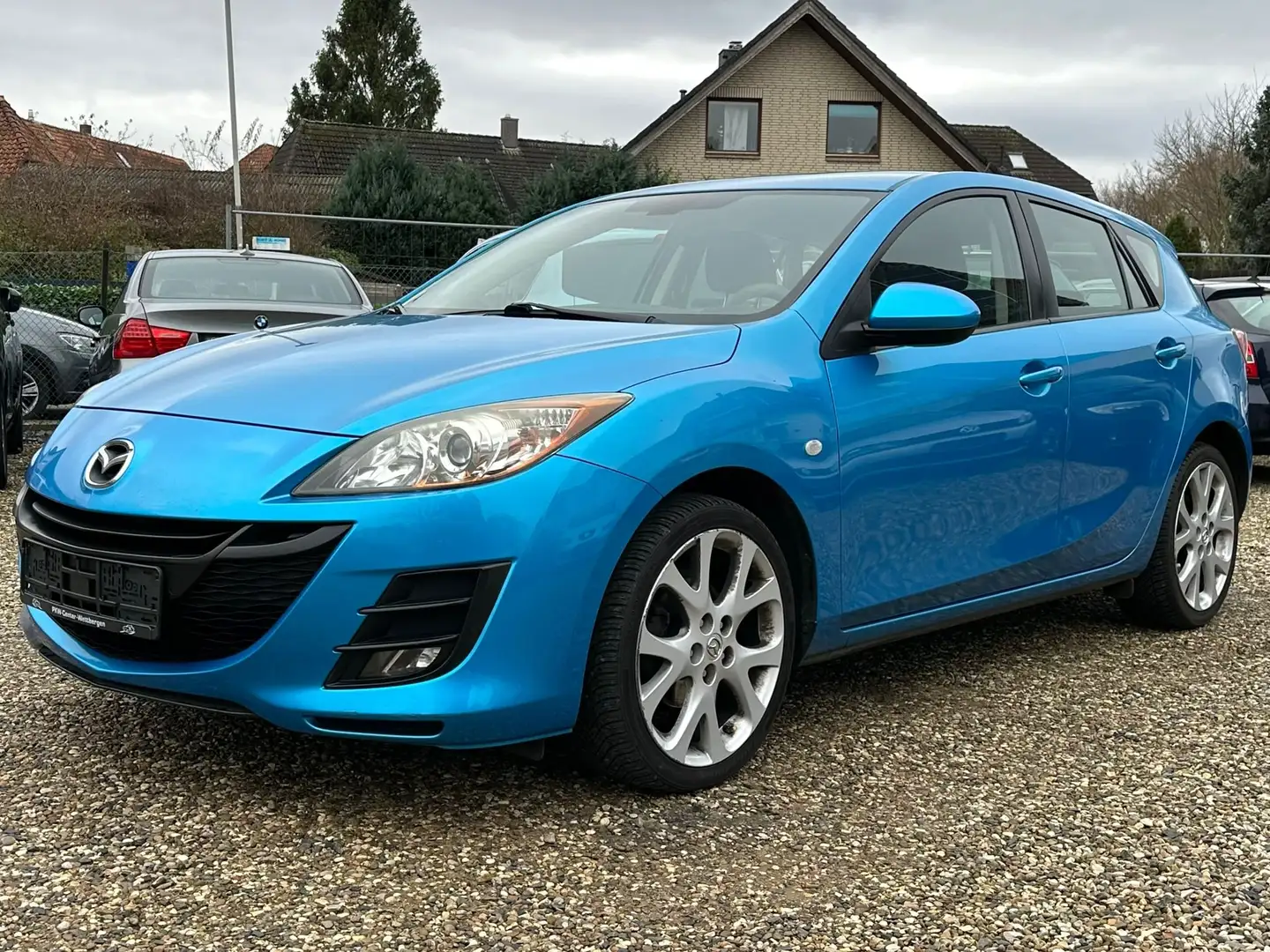 Mazda 3 1.6 High-Line SHZ PDC Navi Carplay Klima Tempomat Blau - 1