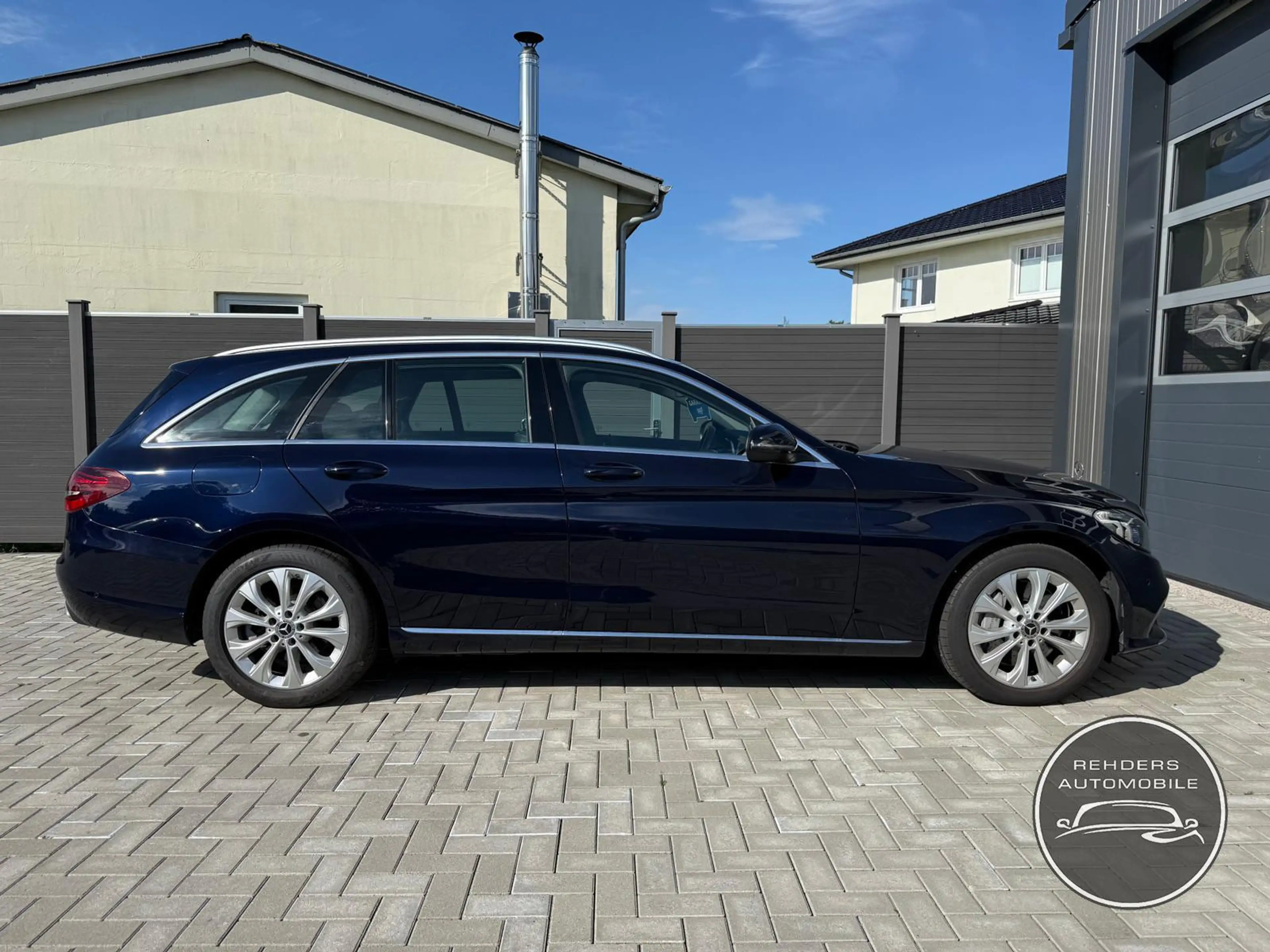 Mercedes-Benz C 400 T 4Matic RFK SHZ Burmester ACC LED AppleCa — photo 9