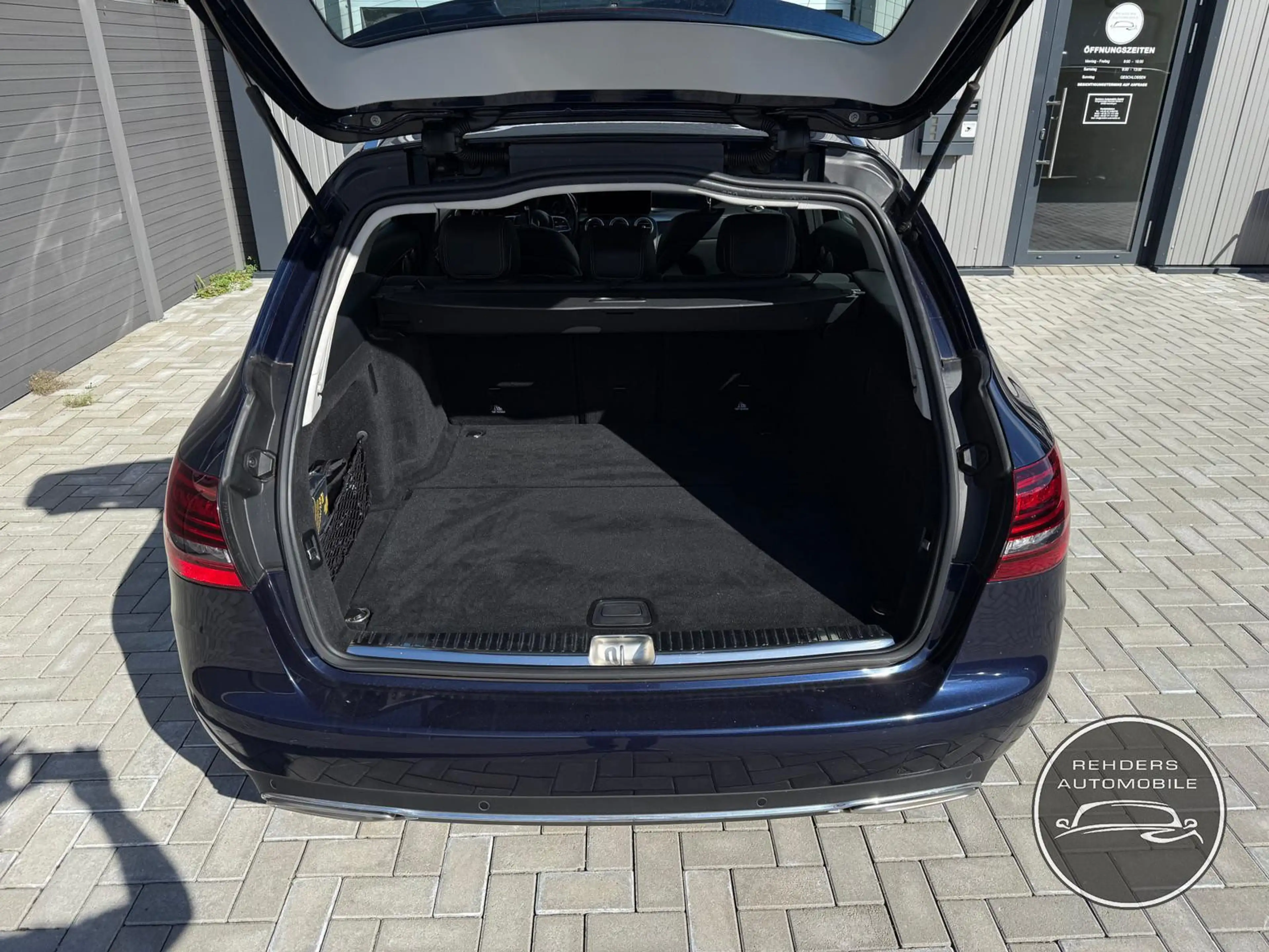 Mercedes-Benz C 400 T 4Matic RFK SHZ Burmester ACC LED AppleCa — photo 11