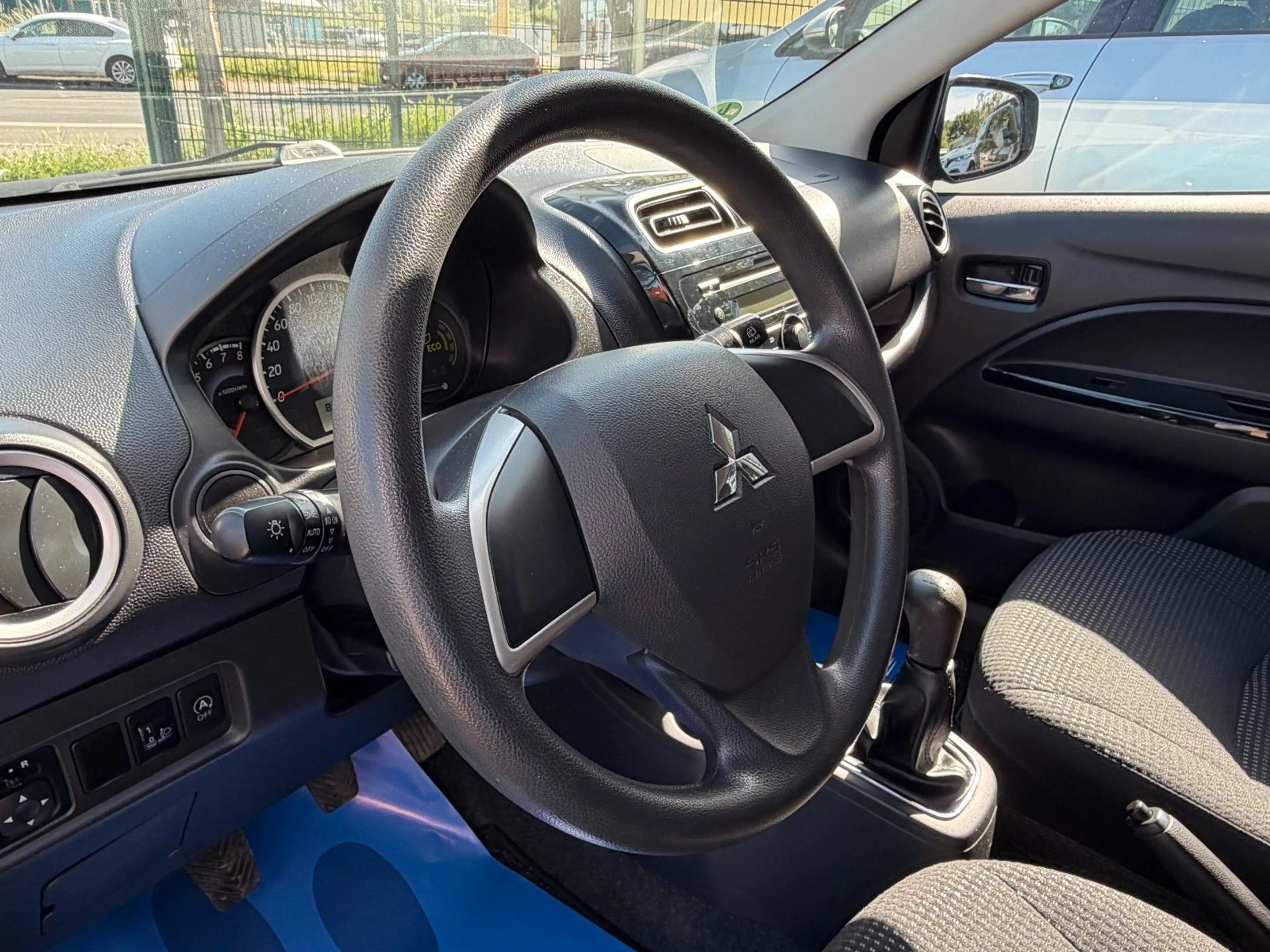 Mitsubishi Space Star Diamant*2.HD*Klima*SHZ*27.TKM*TÜV NEU — photo 14
