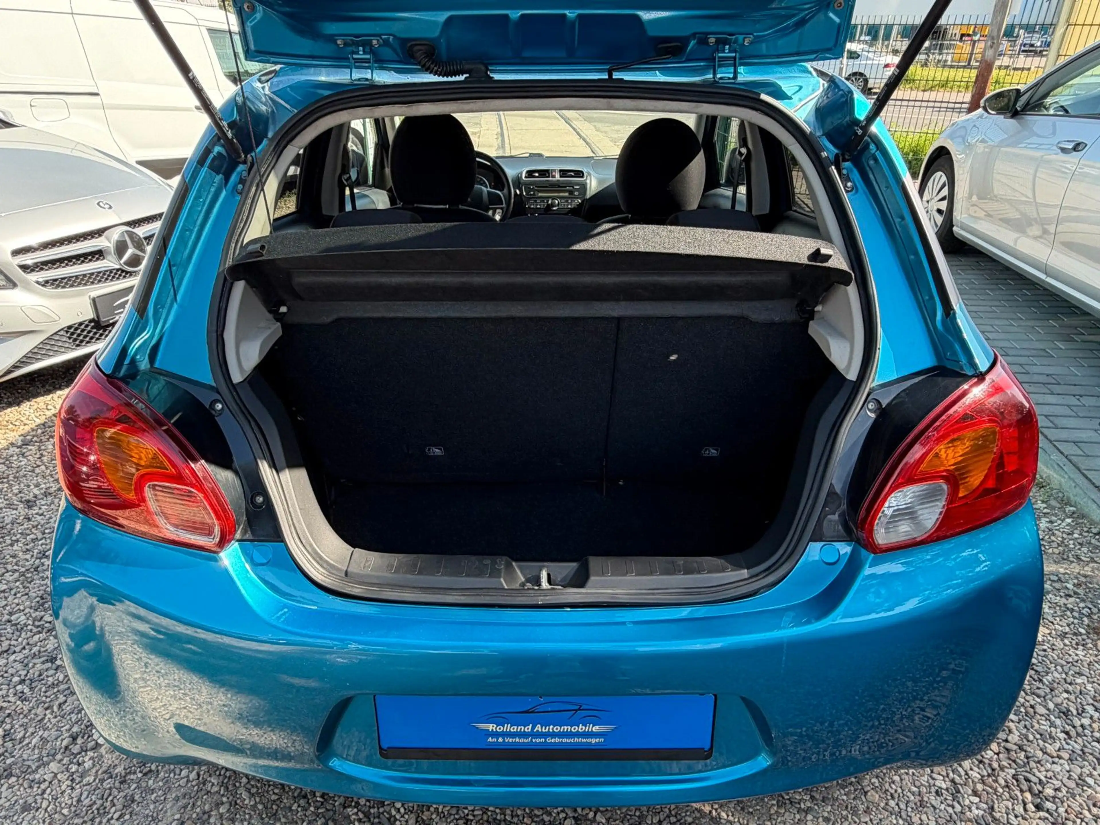Mitsubishi Space Star Diamant*2.HD*Klima*SHZ*27.TKM*TÜV NEU — photo 9