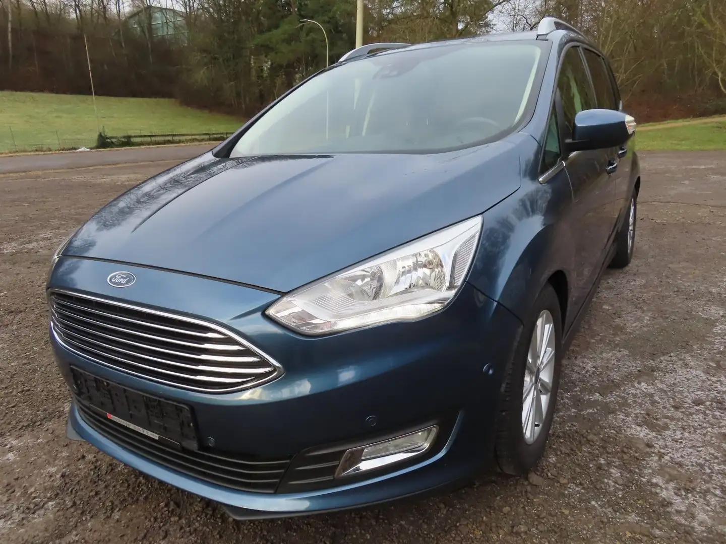 Ford Grand C-Max Grand C-MAX Titanium 7-Sitzer TDCI Bleu - 1