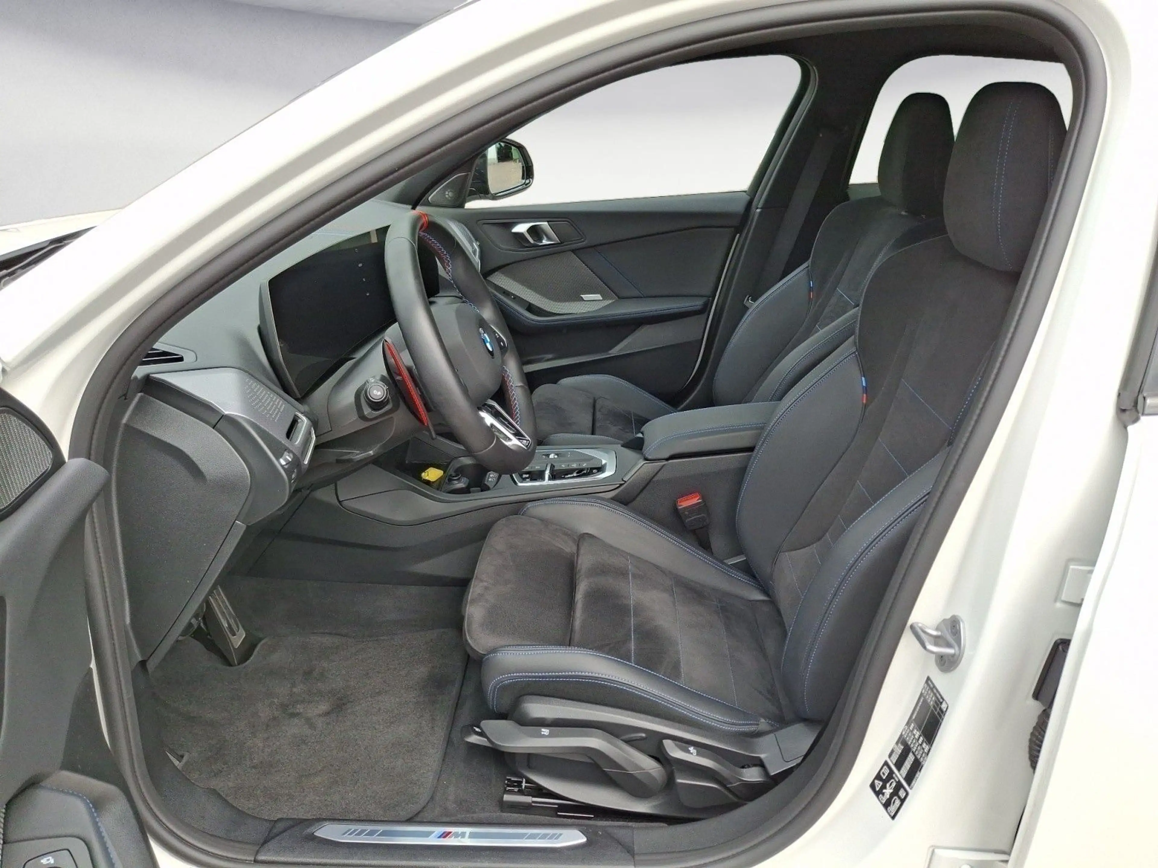 BMW 135 xDrive M SPORT harman/kardon Alarmanlage Pa — photo 7
