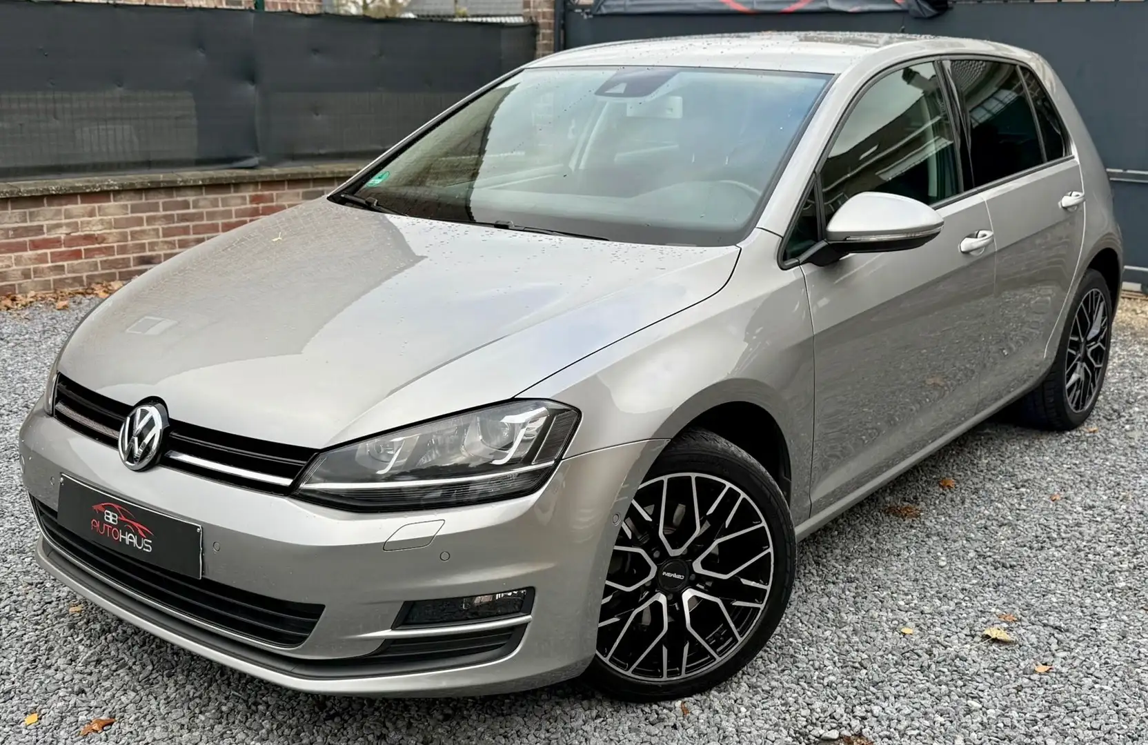 Volkswagen Golf Golf 1.4 TSI Highline DSG Grijs - 1