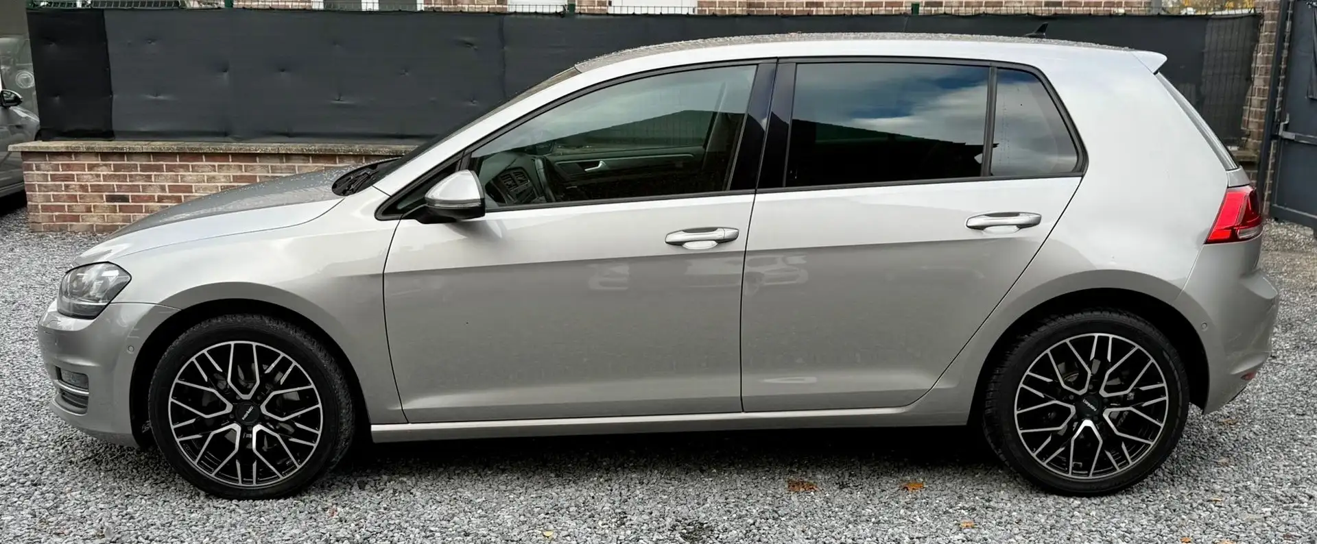 Volkswagen Golf Golf 1.4 TSI Highline DSG Grijs - 2